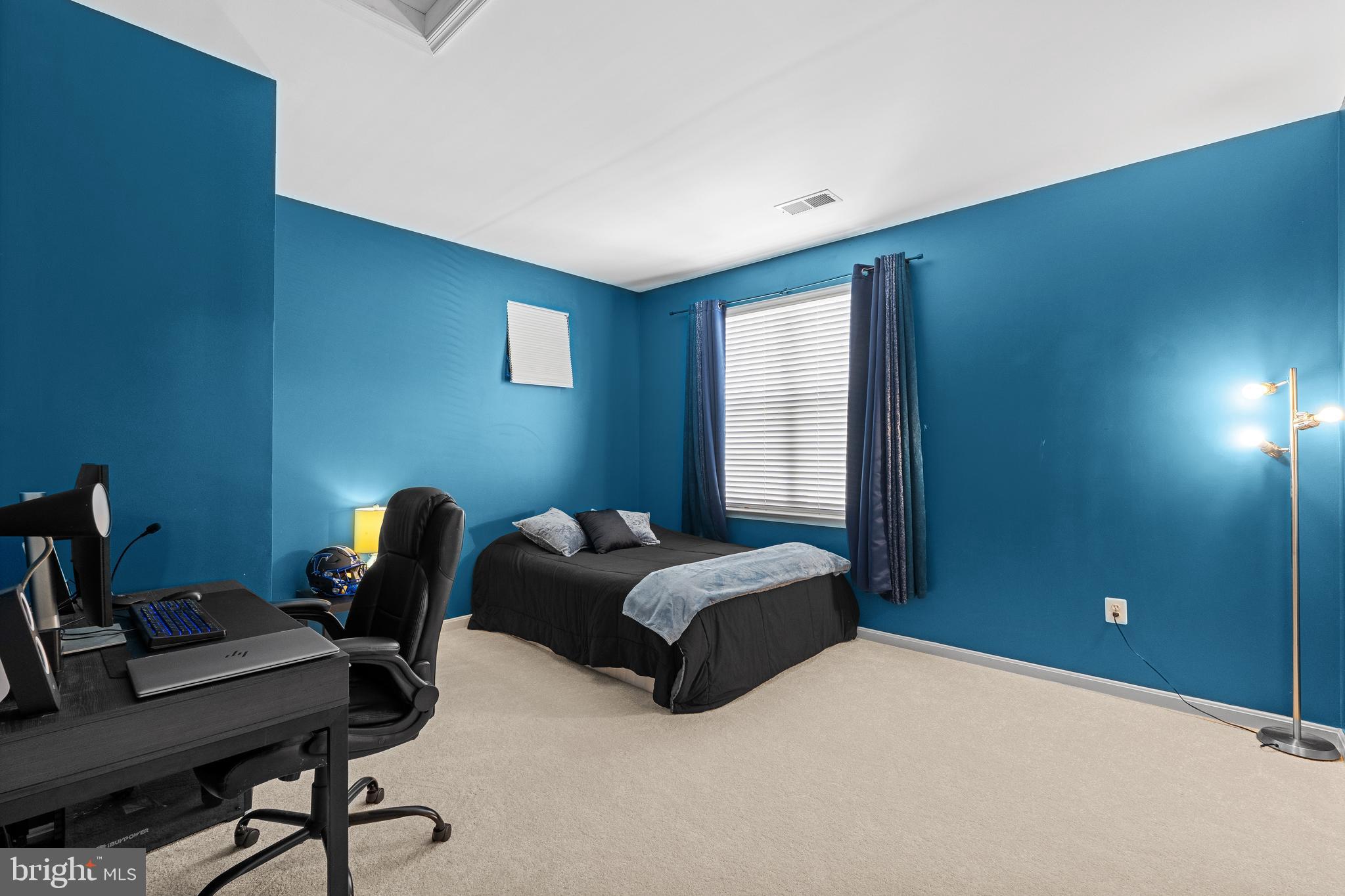 LAKE POINT ROUND HILL - Residential
