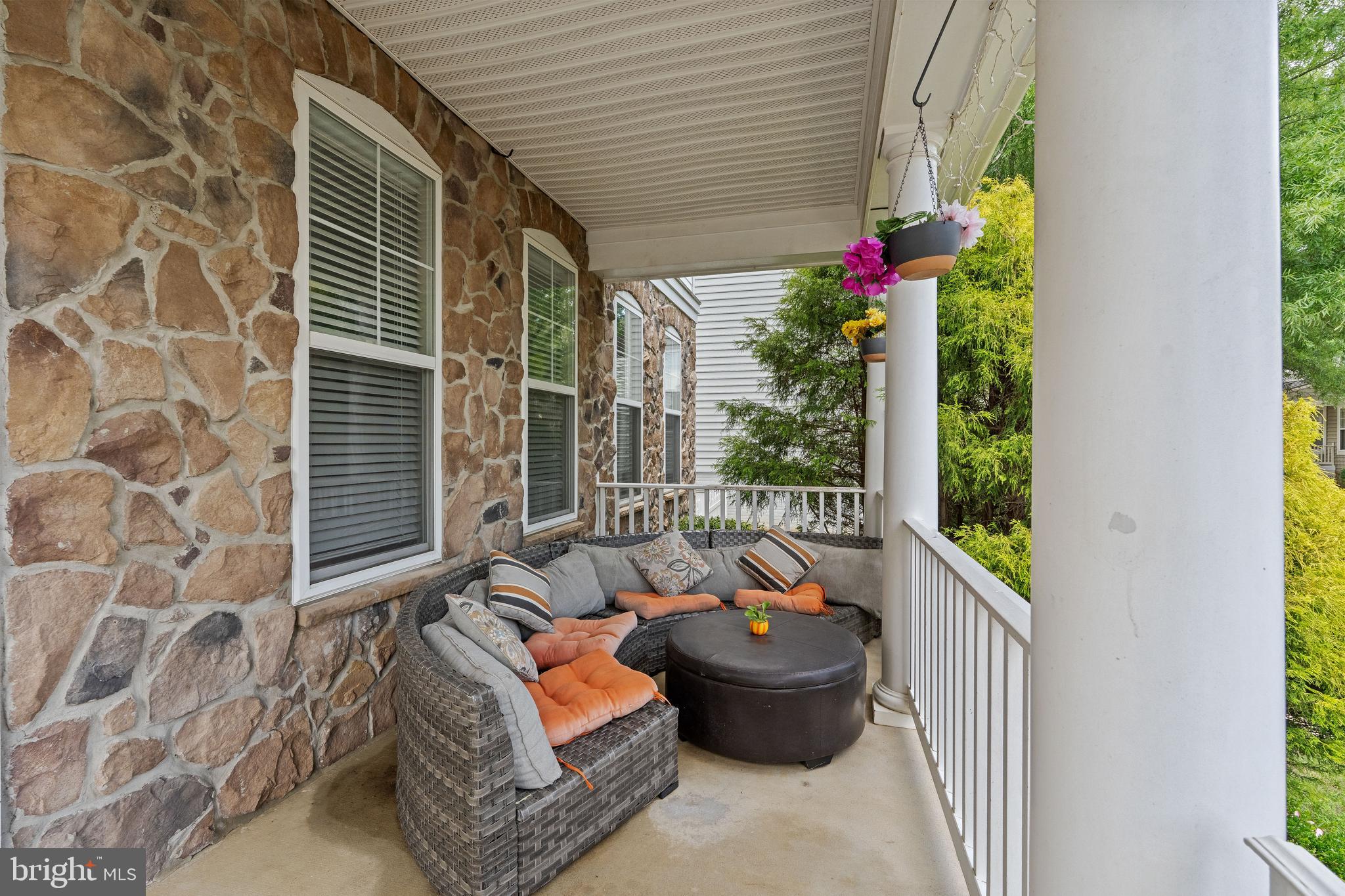 LAKE POINT ROUND HILL - Residential