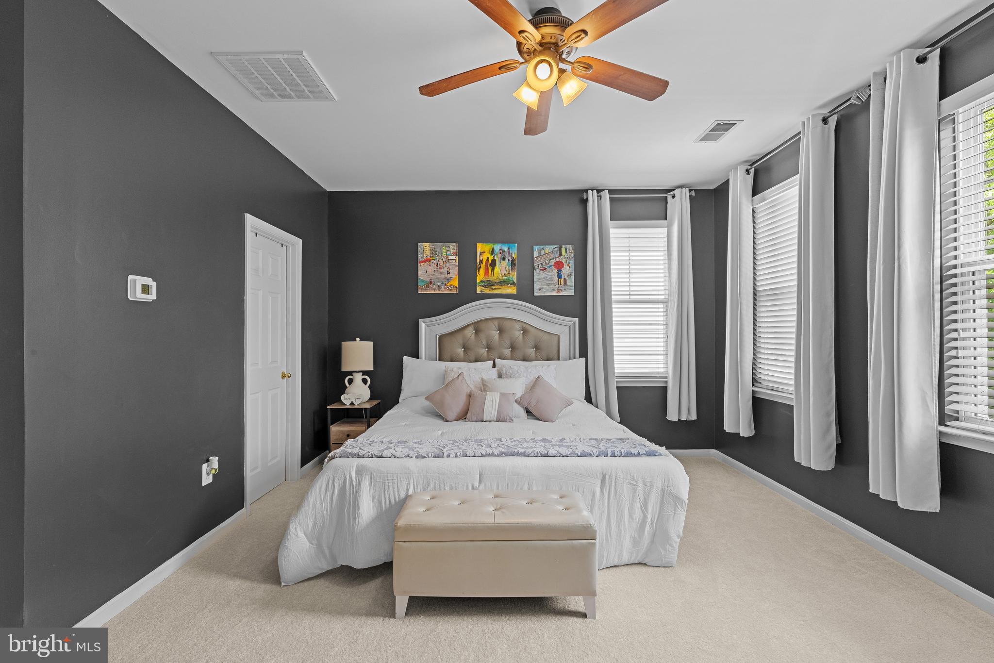 LAKE POINT ROUND HILL - Residential