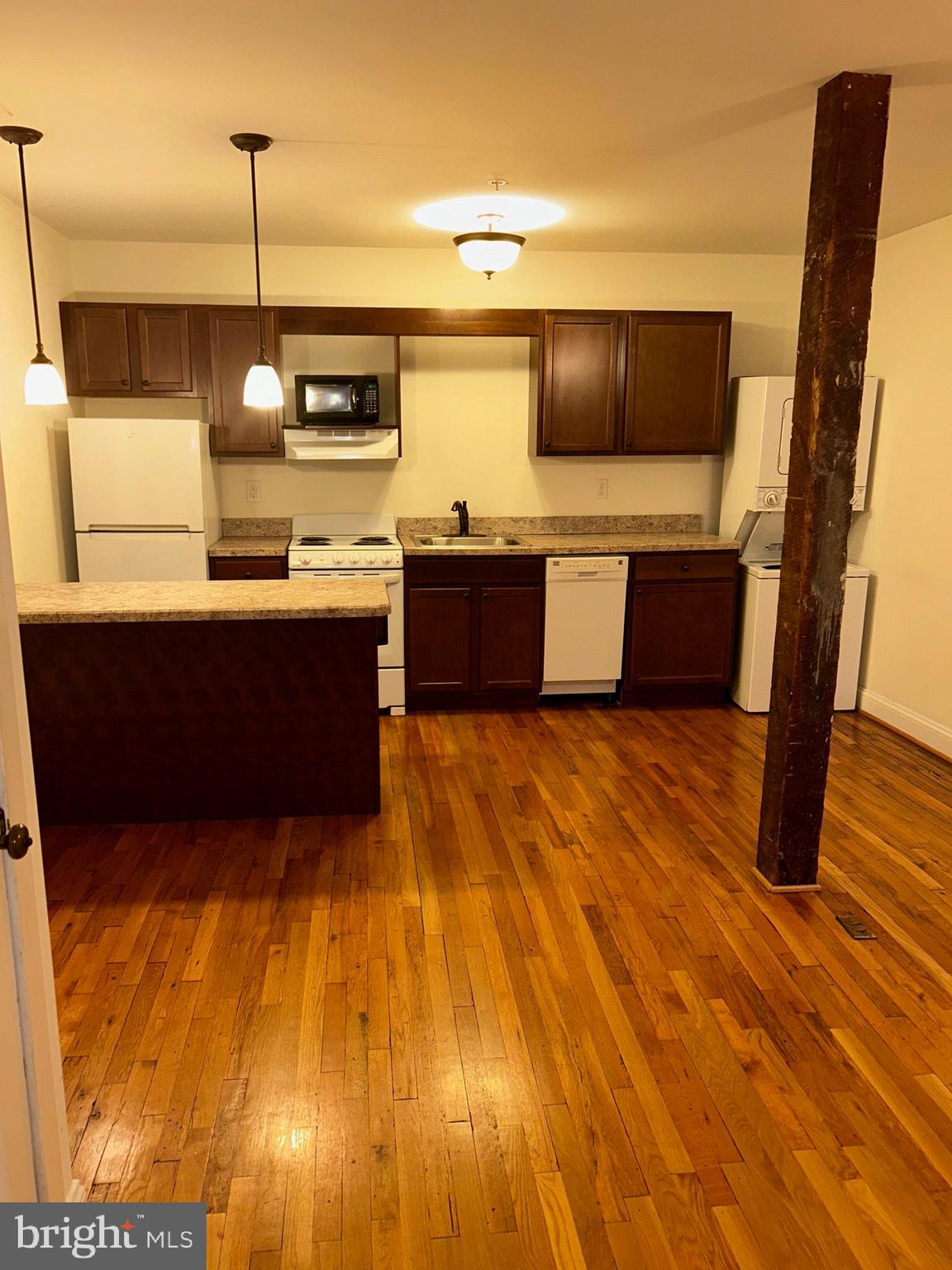 WINCHESTER HISTORIC DISTRICT - Residential Lease