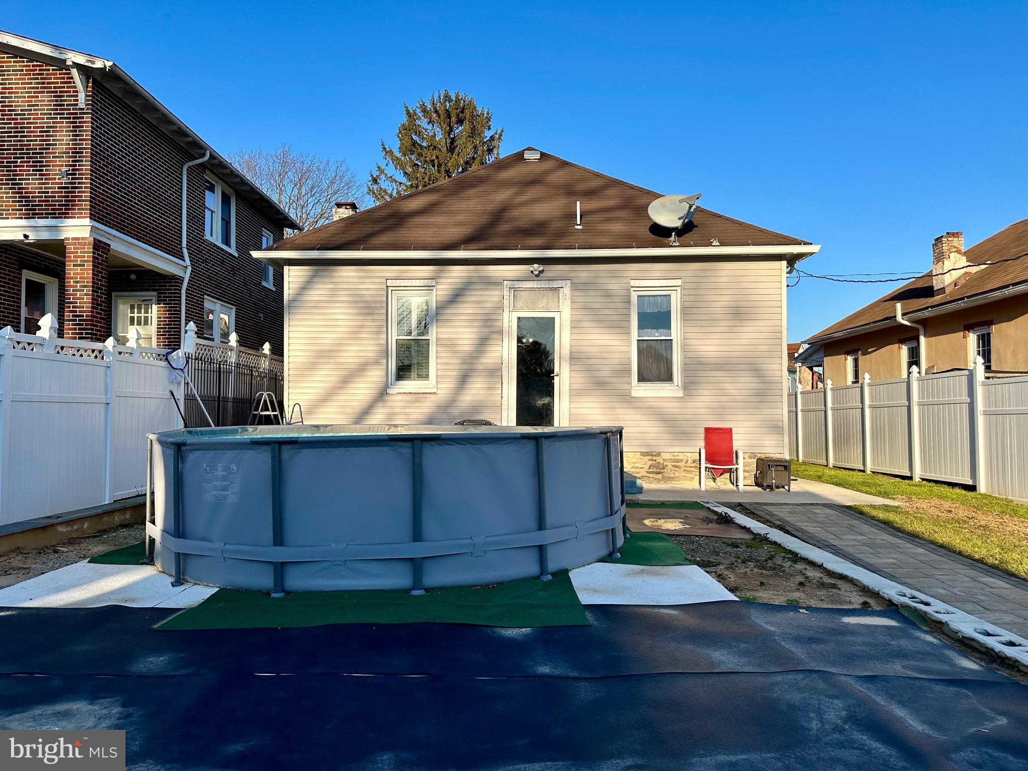CABBAGE HILL - Residential