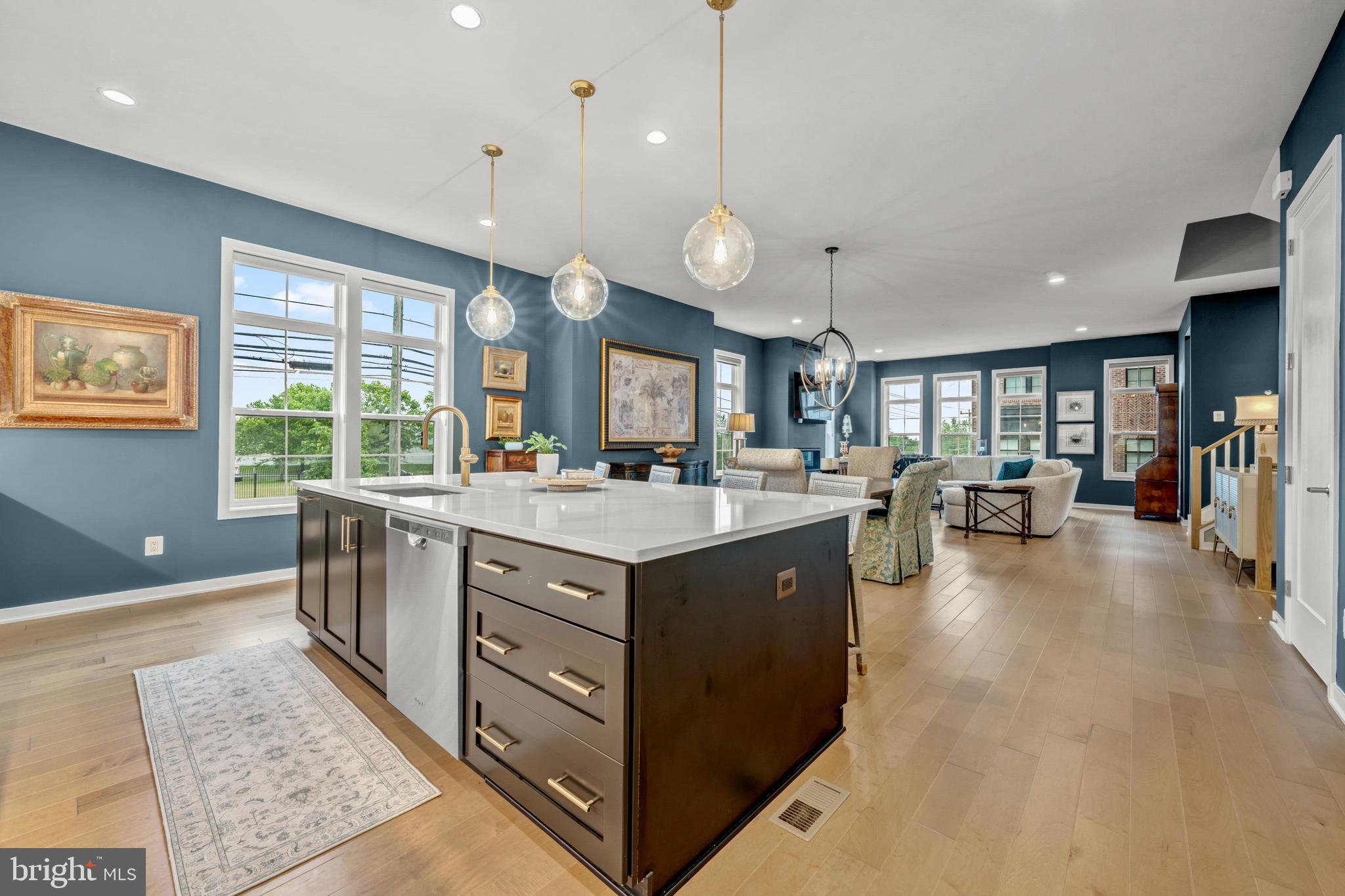 REGENCY AT BELMONT - Residential