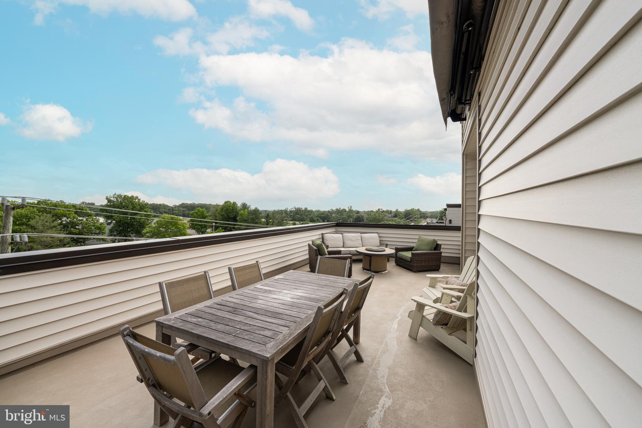 REGENCY AT BELMONT - Residential