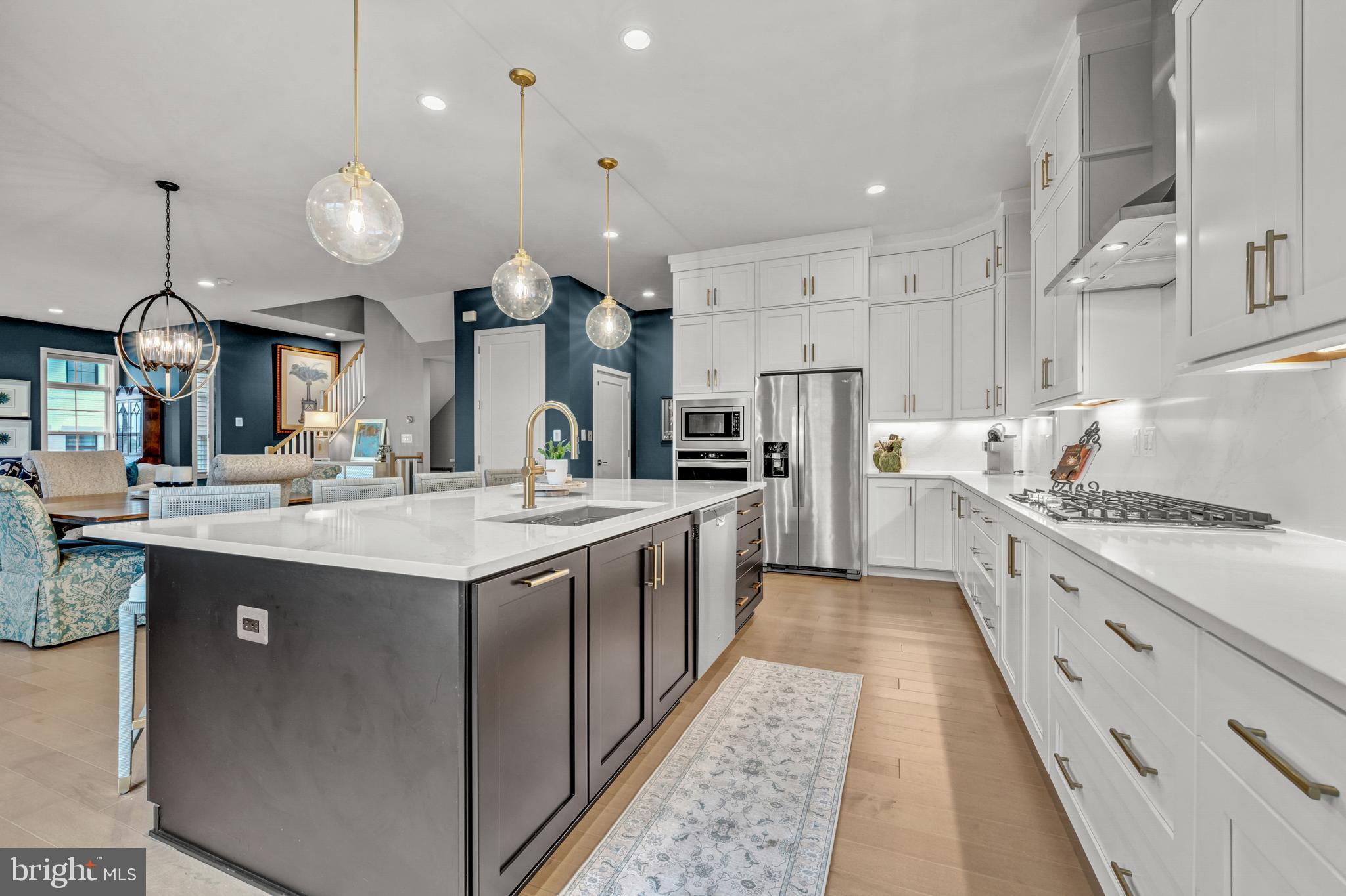 REGENCY AT BELMONT - Residential