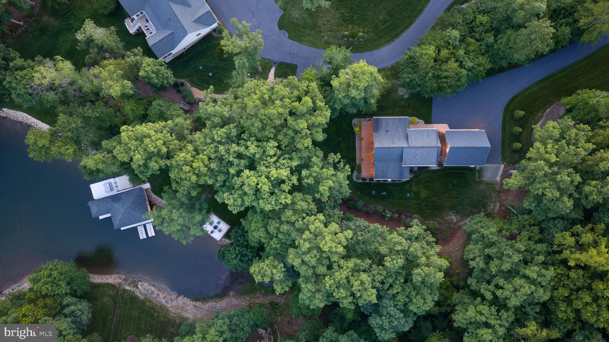 PLEASURE ISLAND - Residential