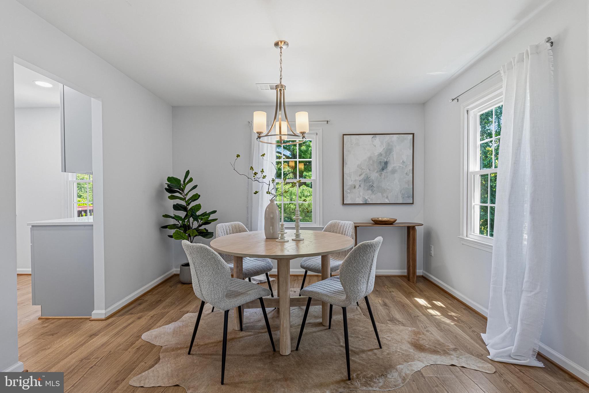 LAKE BRADDOCK - Residential