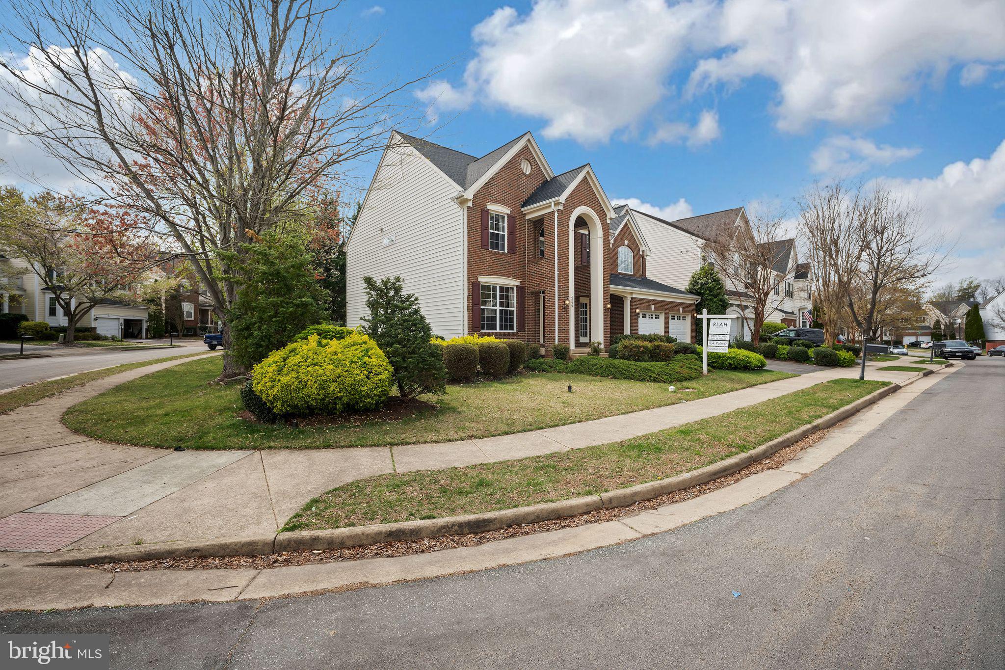 PRINCE WILLIAM TOWN CENTER - Residential