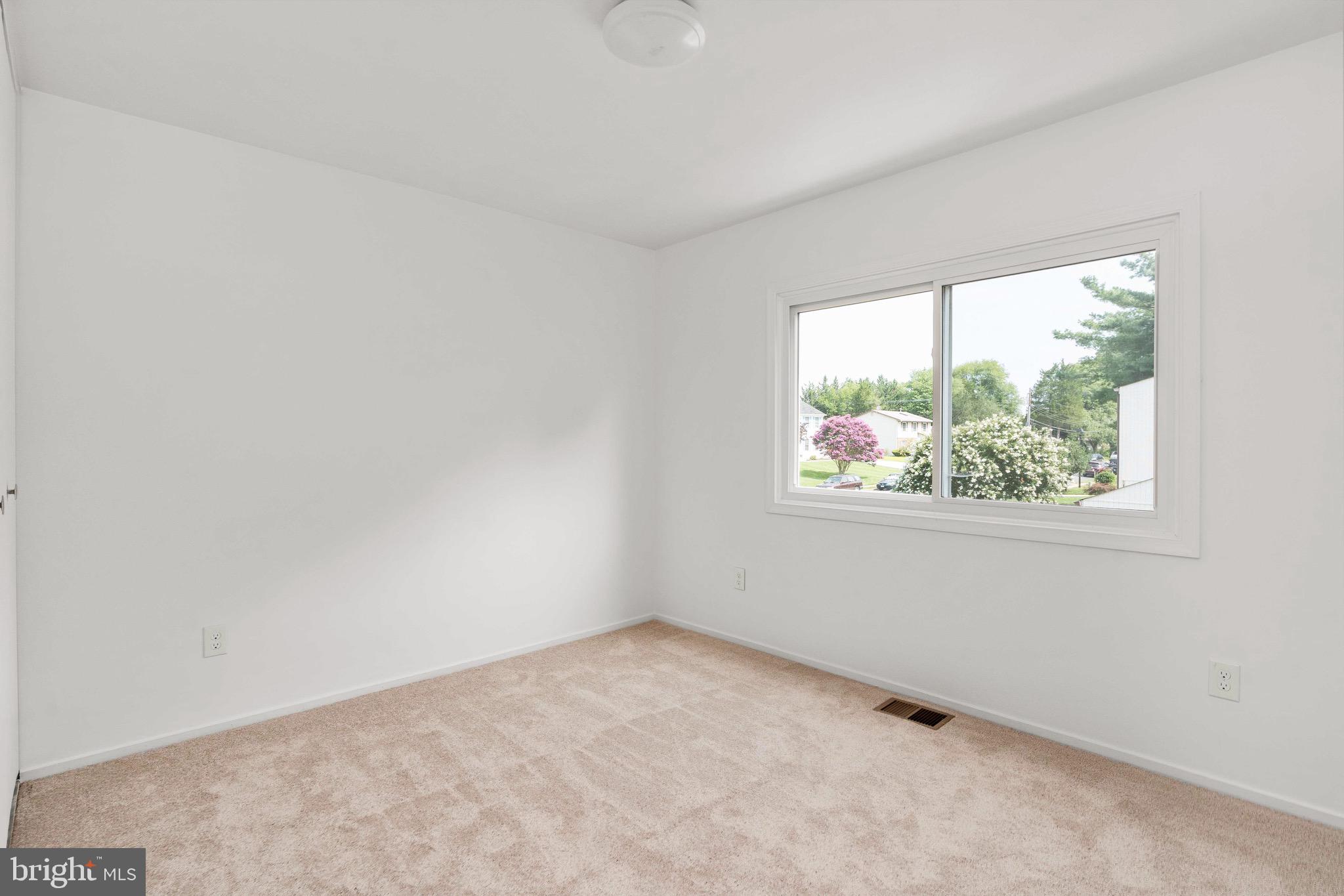 COURTS OF CHANDON - Residential