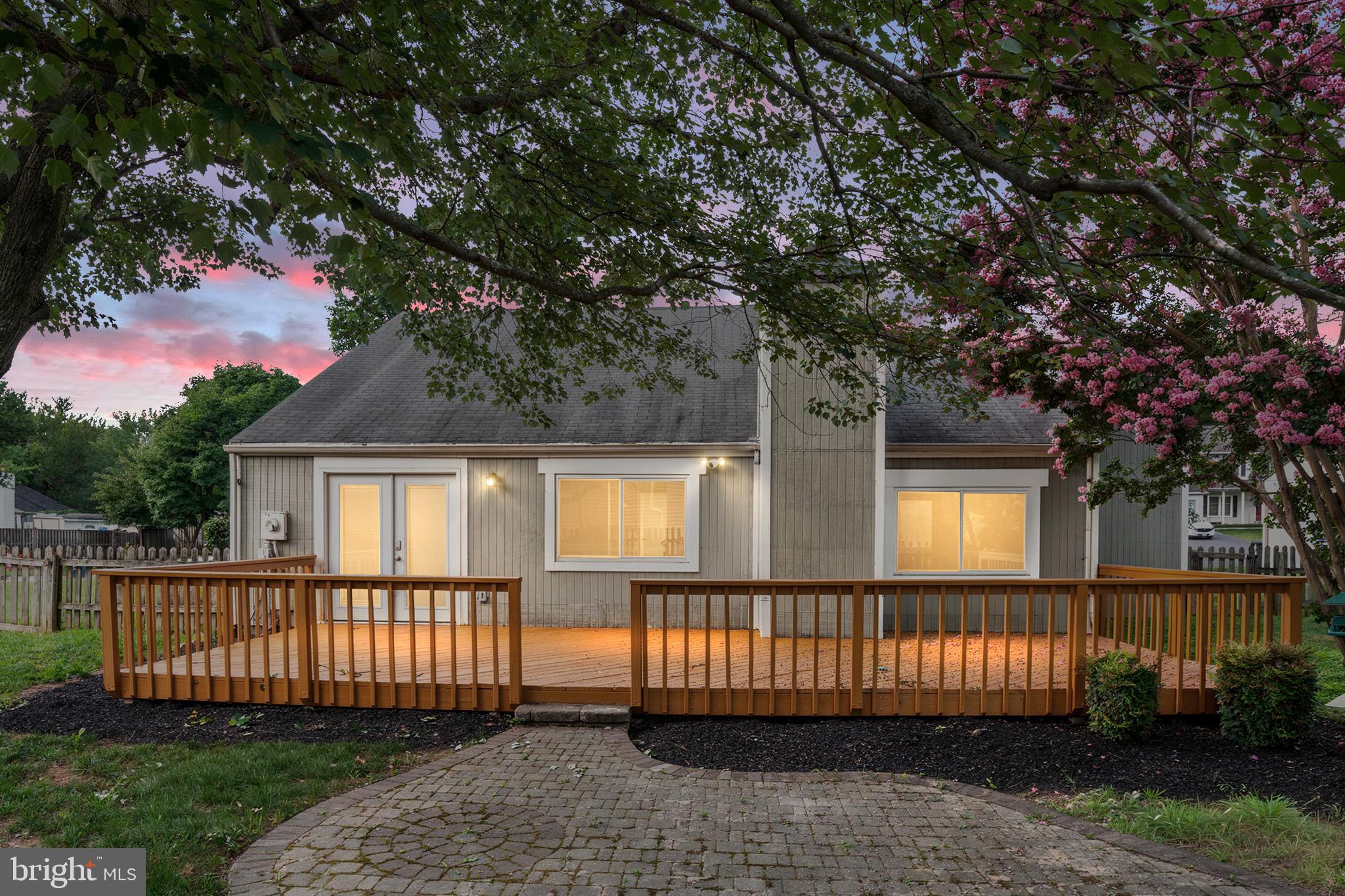 COURTS OF CHANDON - Residential