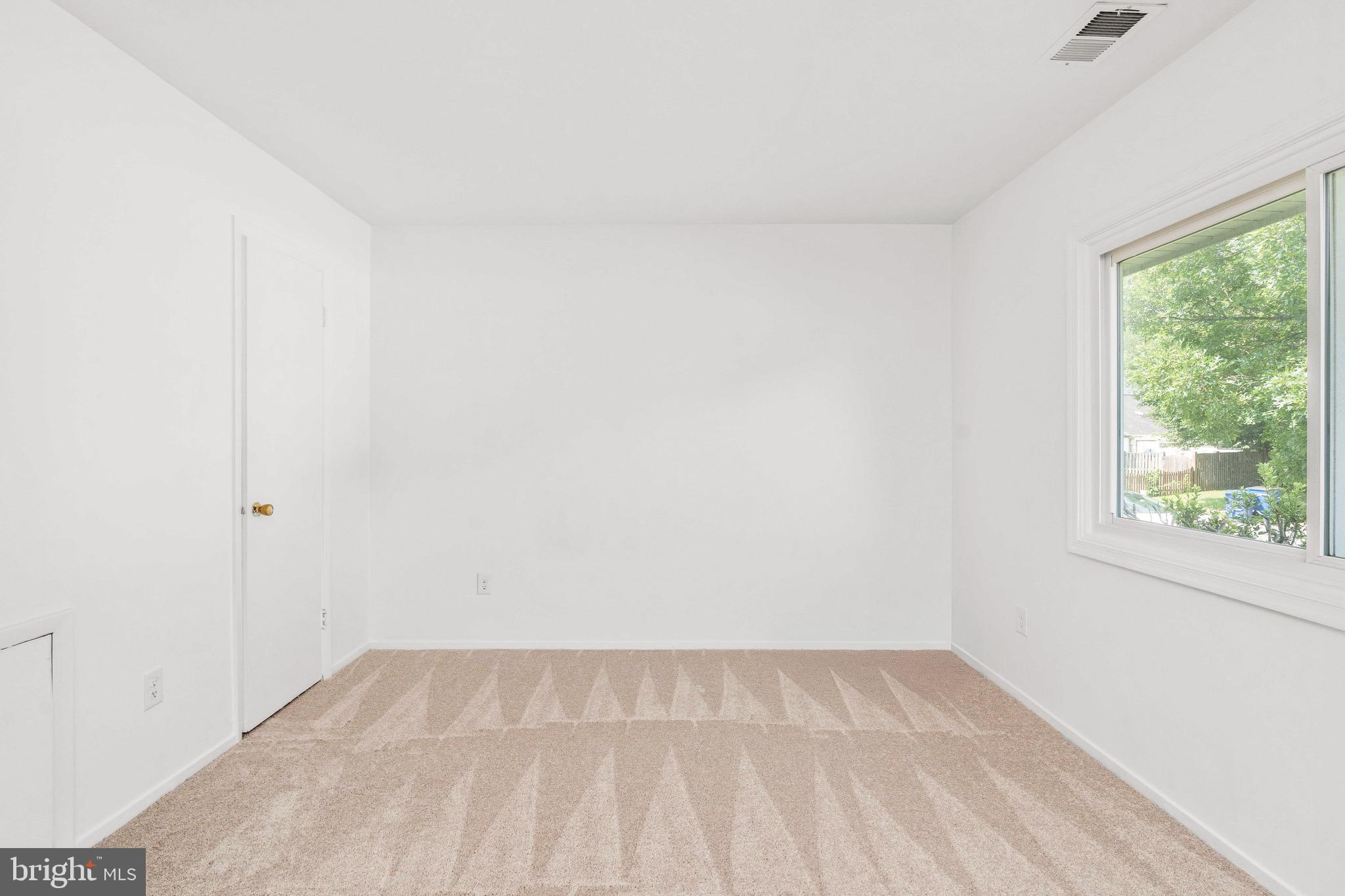 COURTS OF CHANDON - Residential
