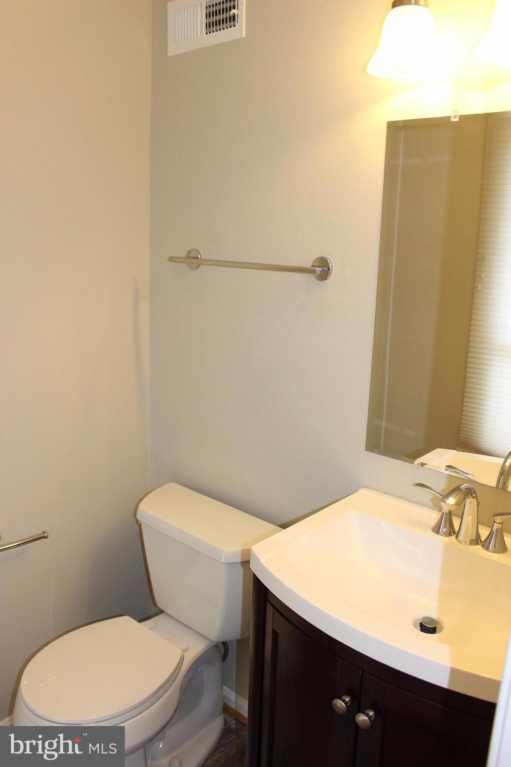 STONEYBROOK - Residential Lease