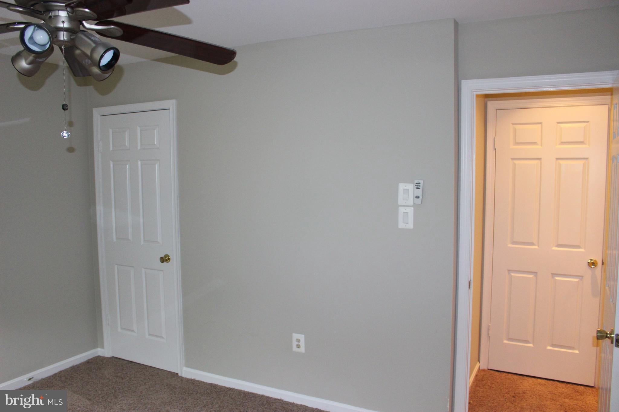 STONEYBROOK - Residential Lease
