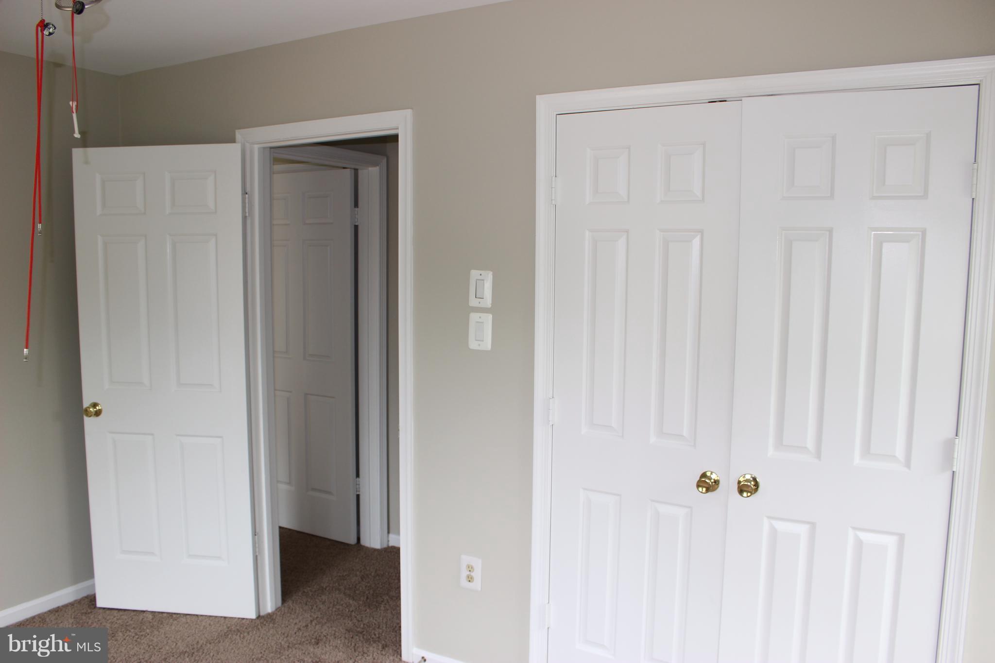 STONEYBROOK - Residential Lease