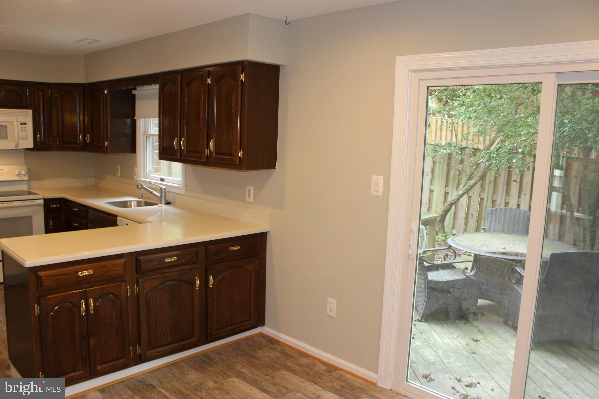 STONEYBROOK - Residential Lease