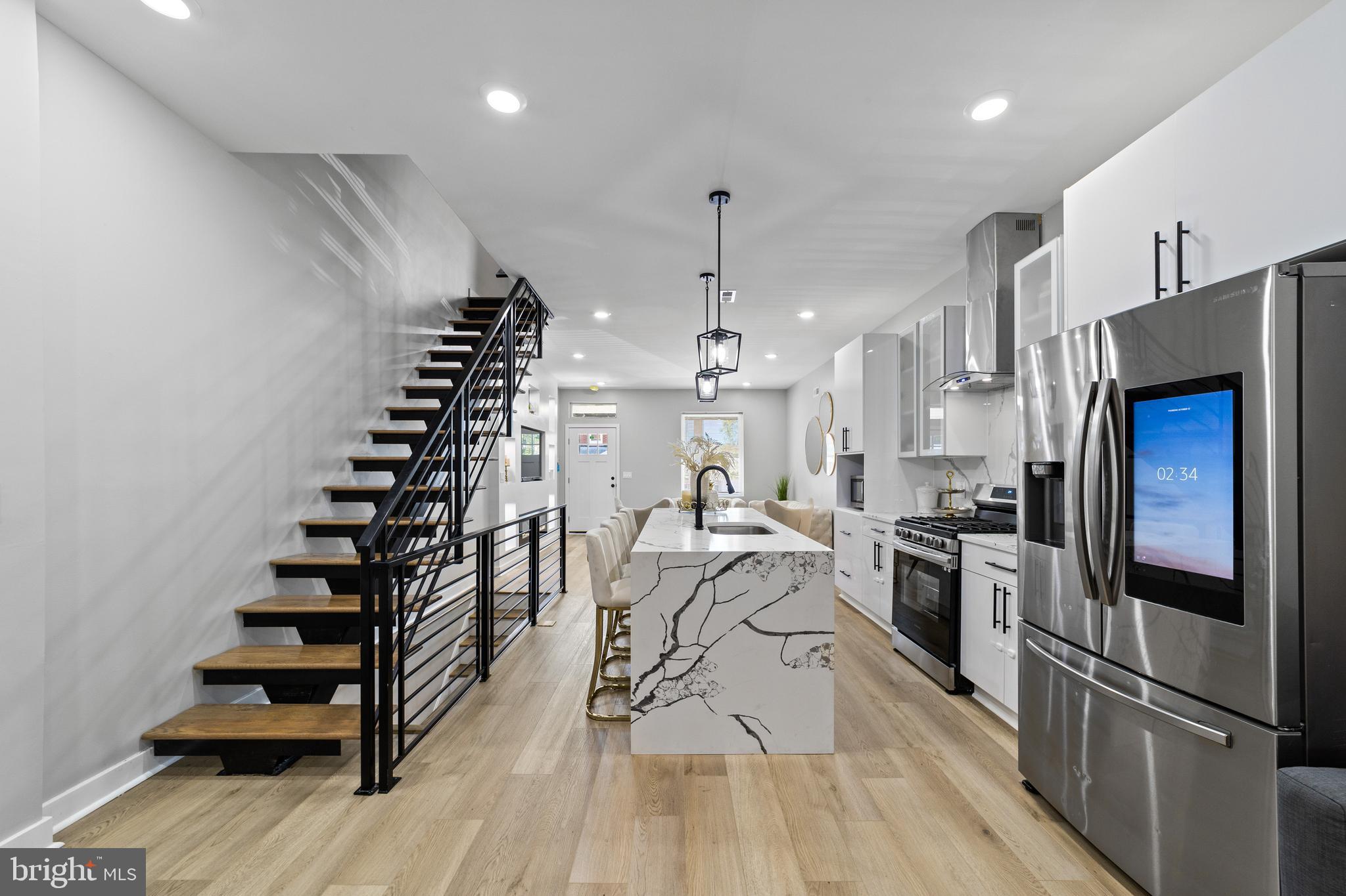 FRANKFORD - Residential