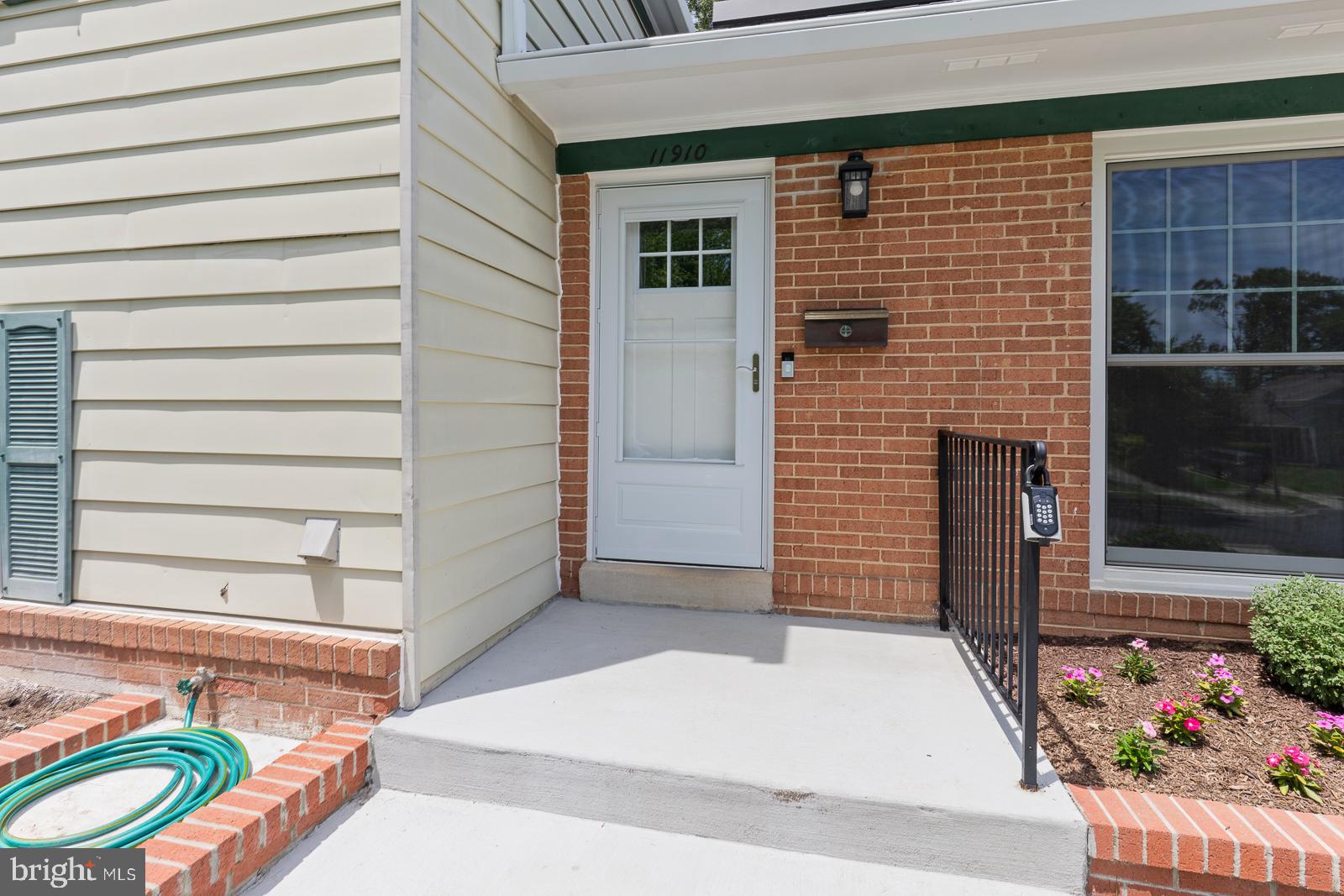 BEDFORD - Residential
