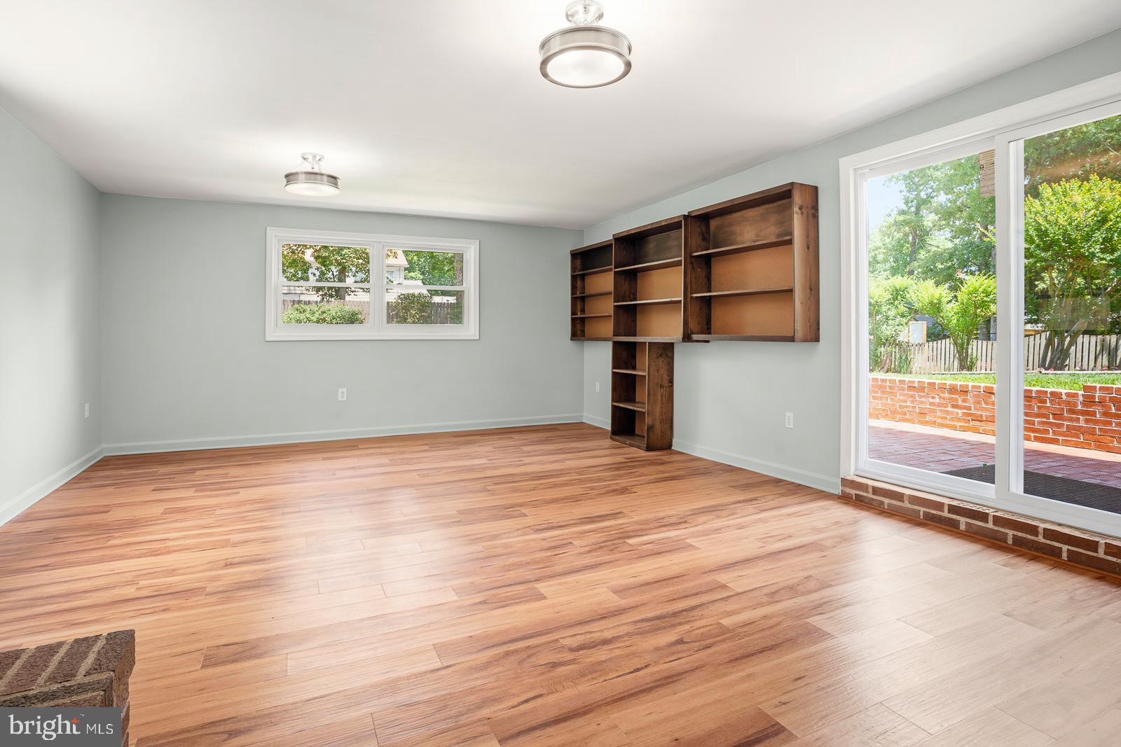 BEDFORD - Residential