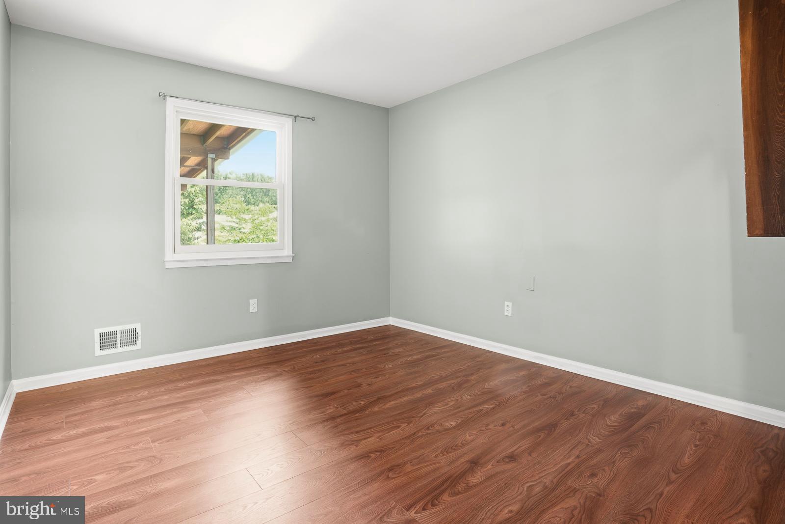 BEDFORD - Residential