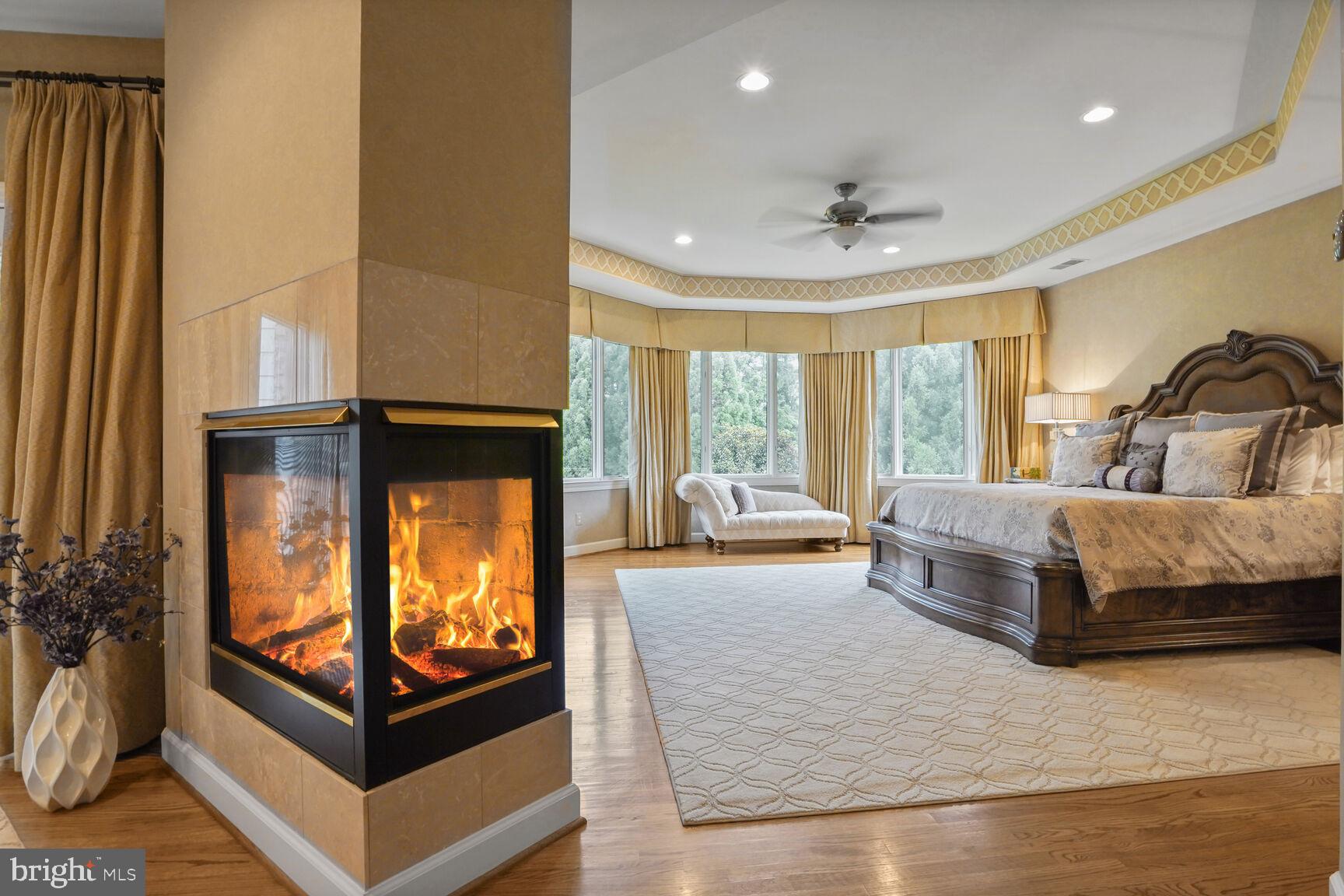 GREAT FALLS VILLAGE CENTRE - Residential