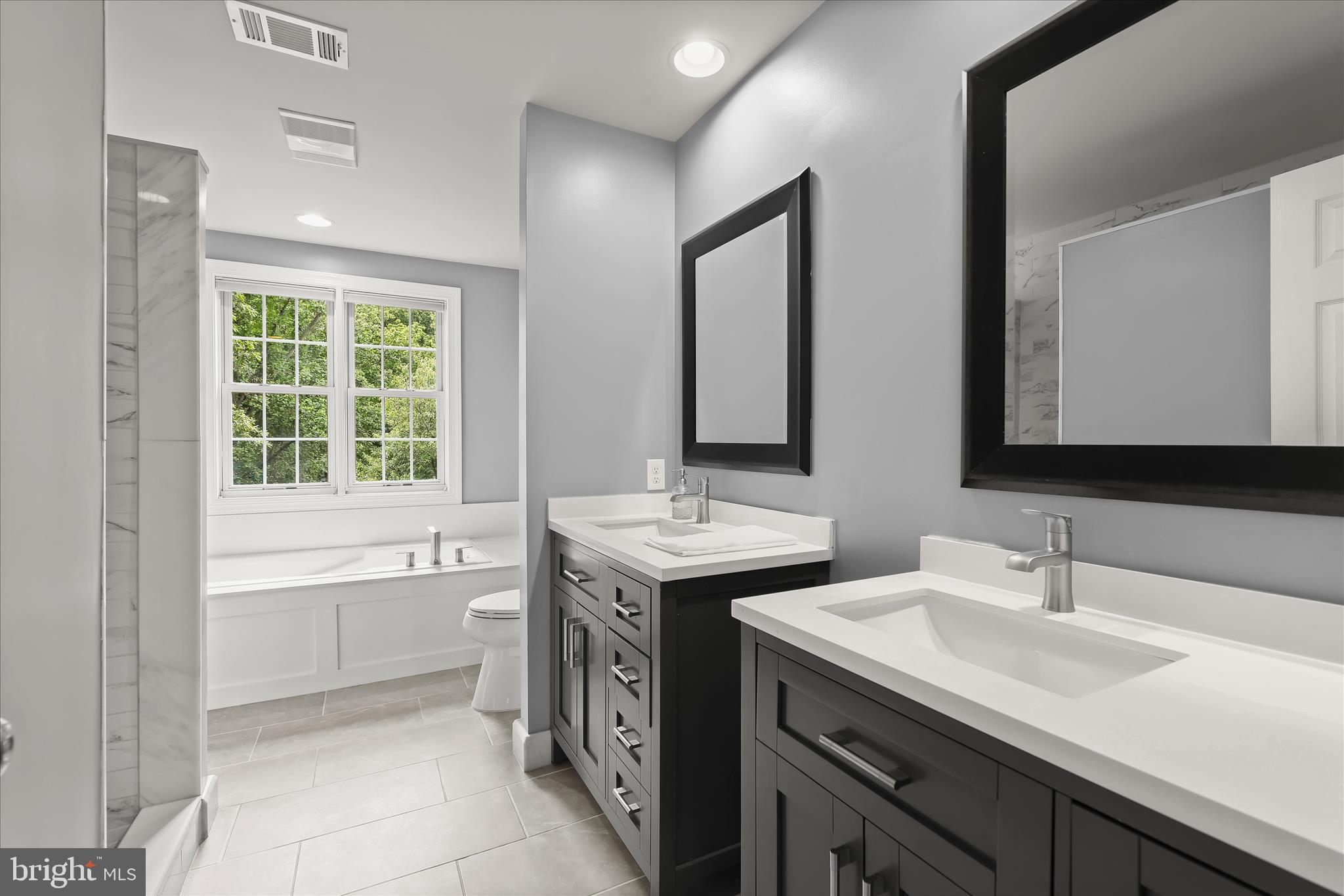 FIELDSTONE - Residential