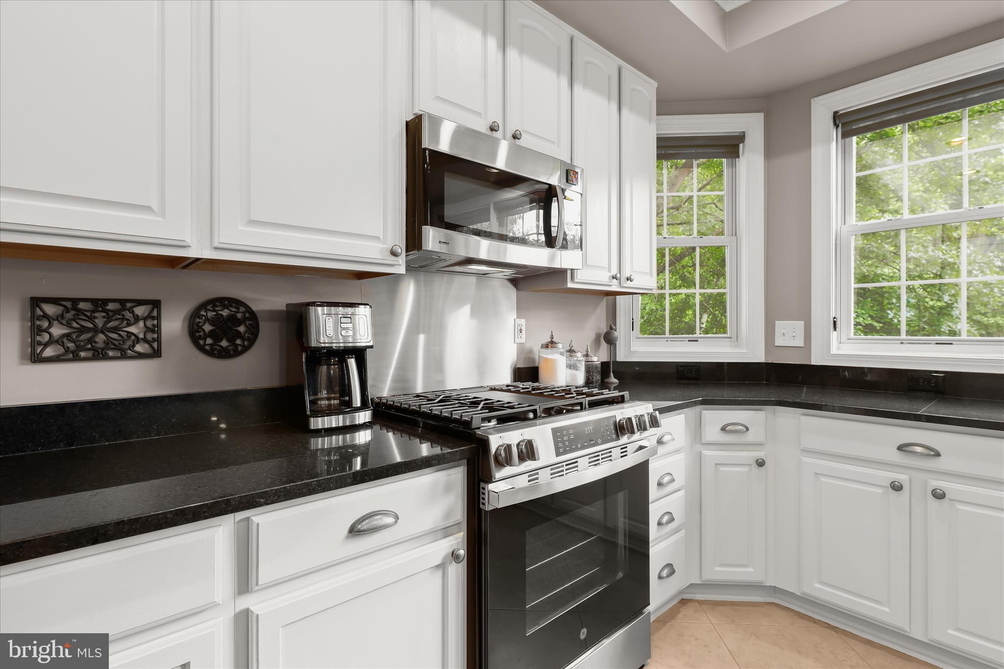FIELDSTONE - Residential