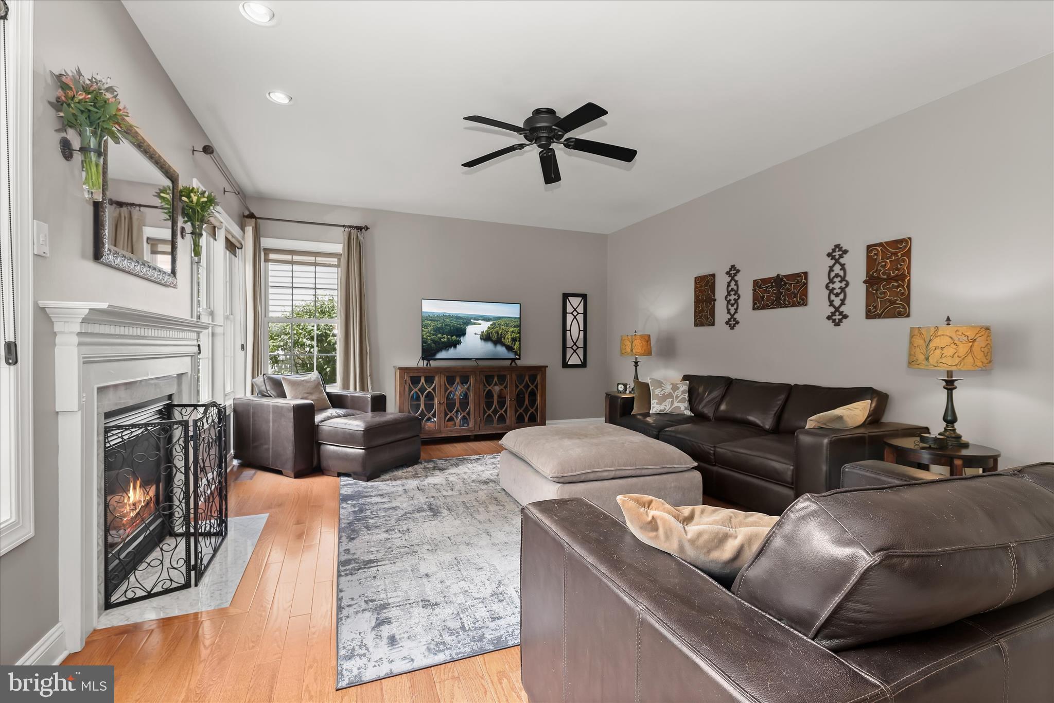 FIELDSTONE - Residential