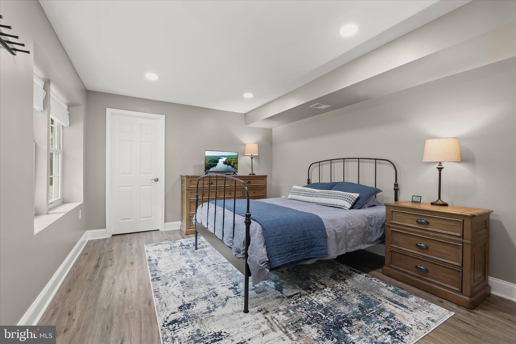 FIELDSTONE - Residential