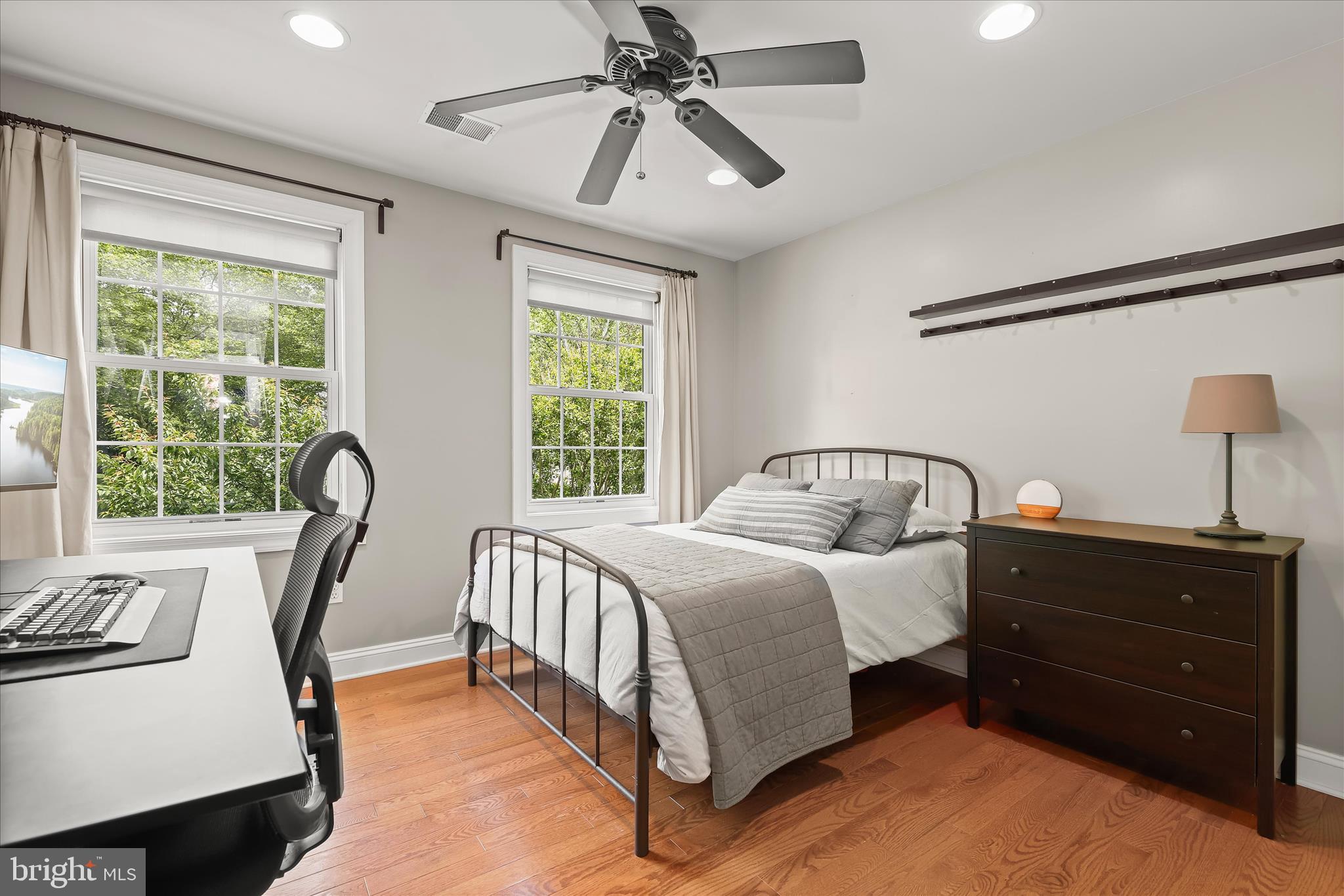FIELDSTONE - Residential
