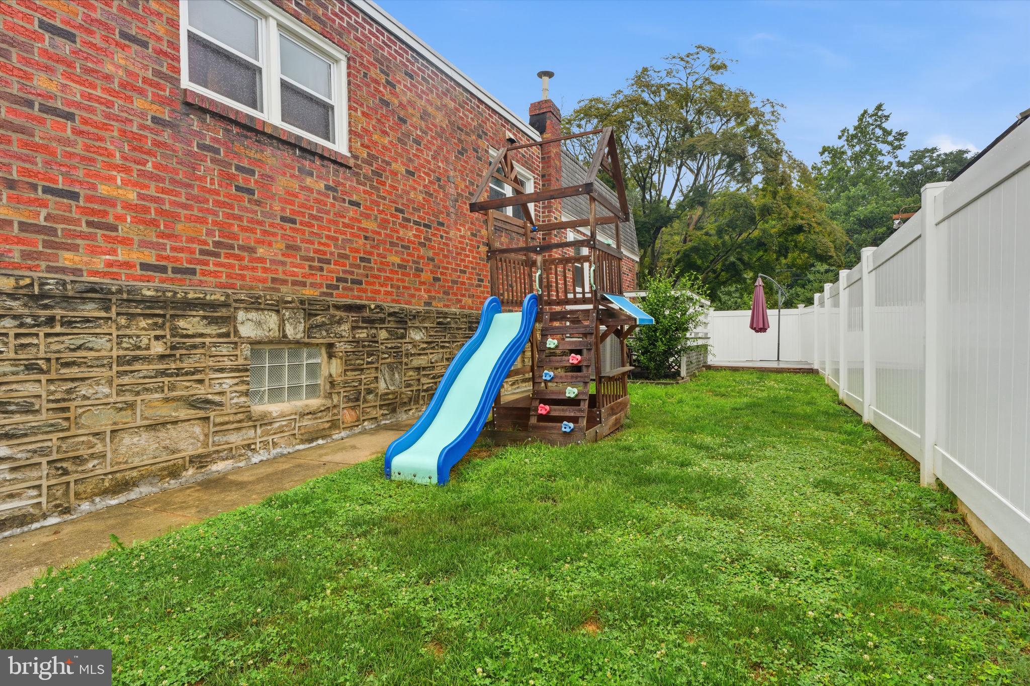 BELLS CORNER - Residential