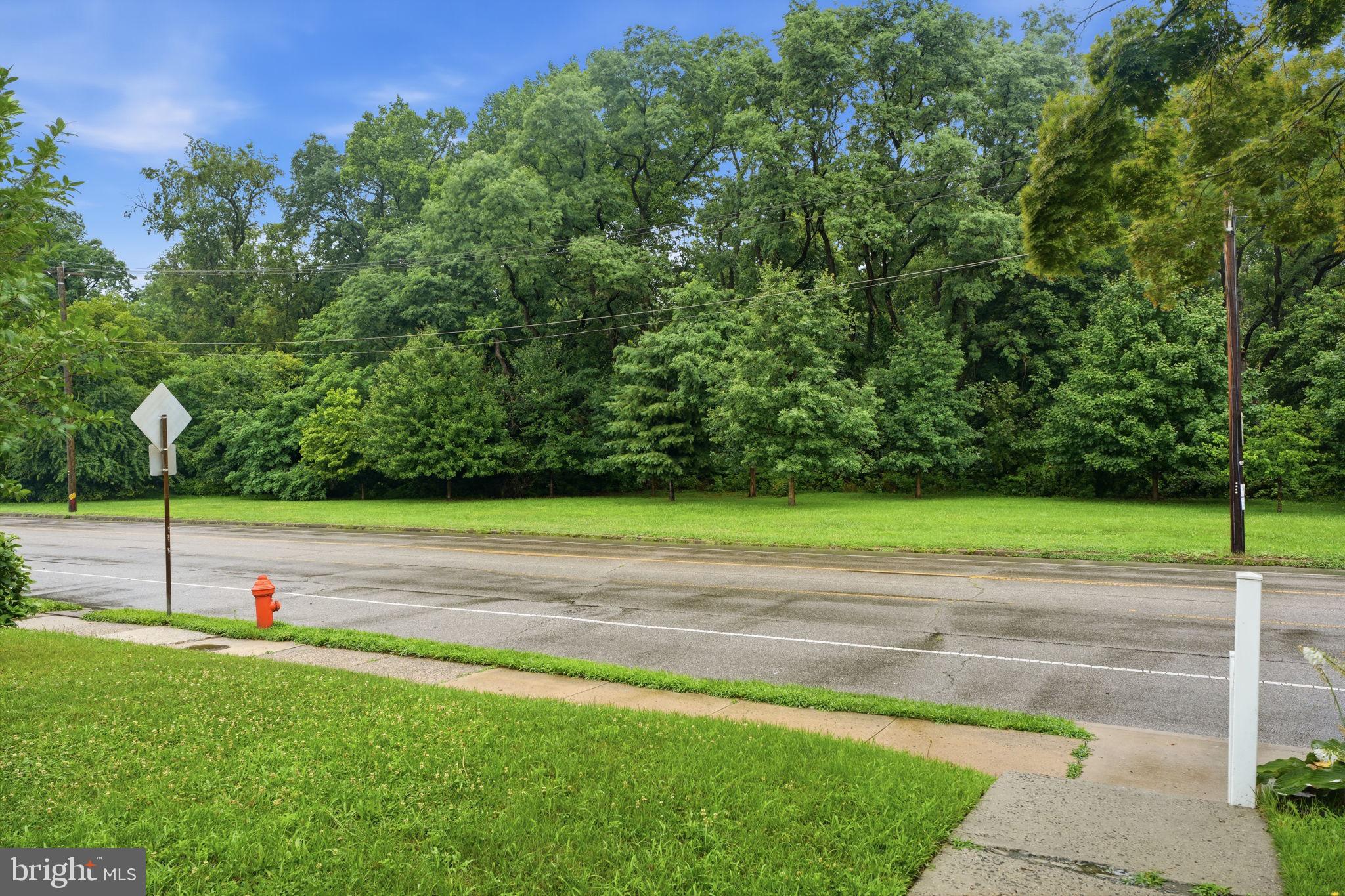 BELLS CORNER - Residential