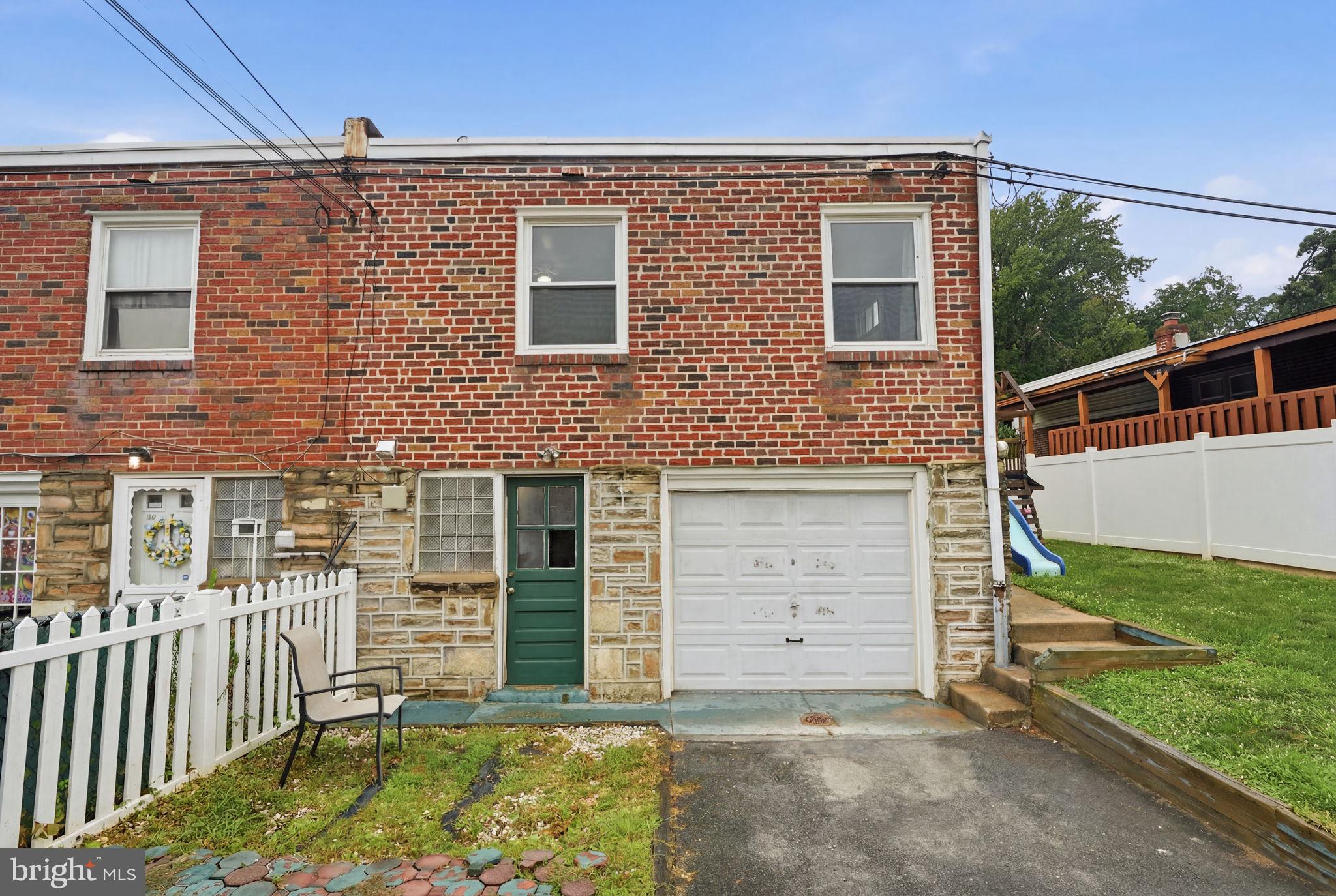 BELLS CORNER - Residential