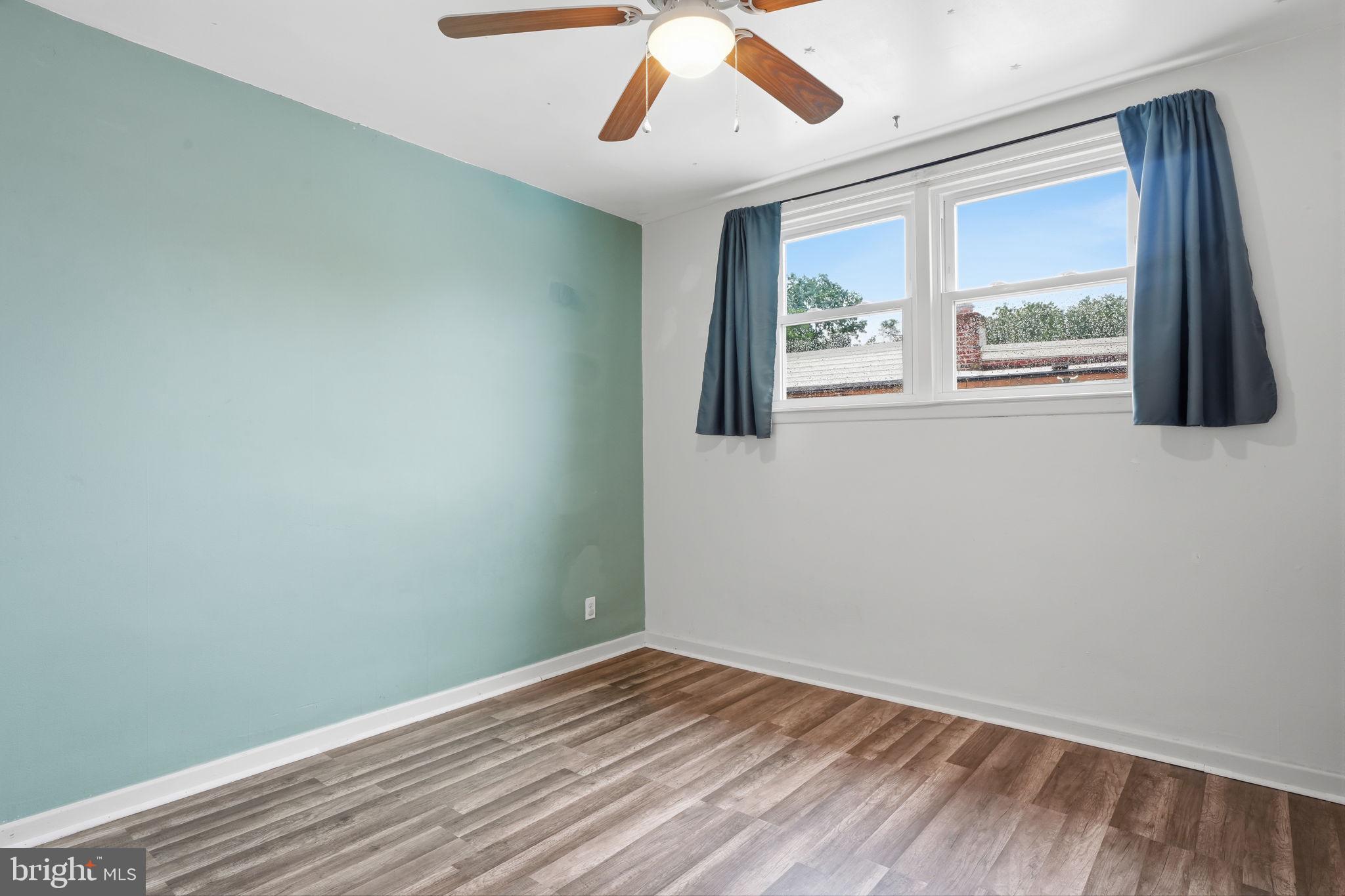 BELLS CORNER - Residential