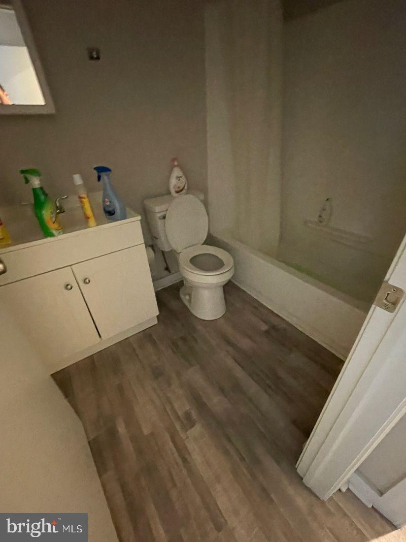 PHILADELPHIA - Residential