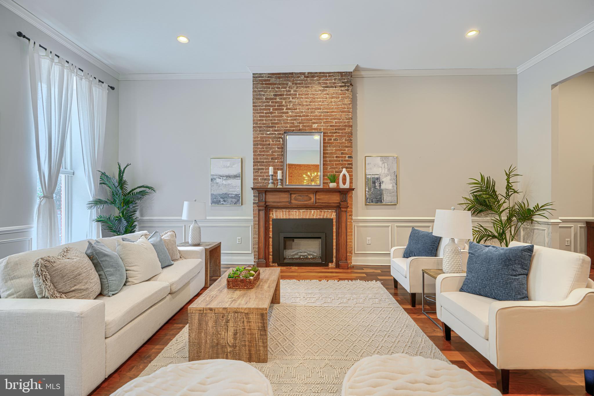 RESERVOIR HILL - Residential