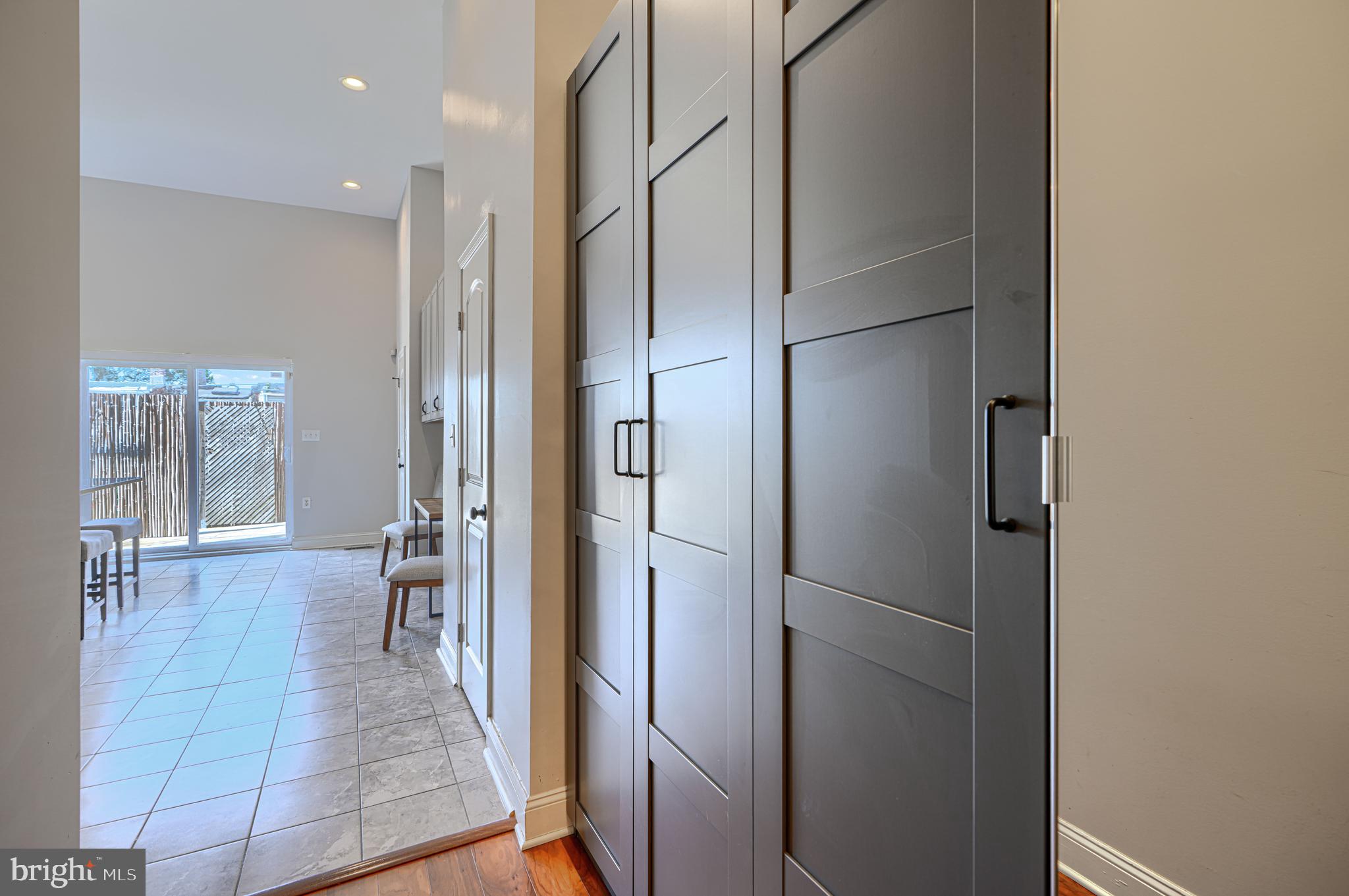 RESERVOIR HILL - Residential