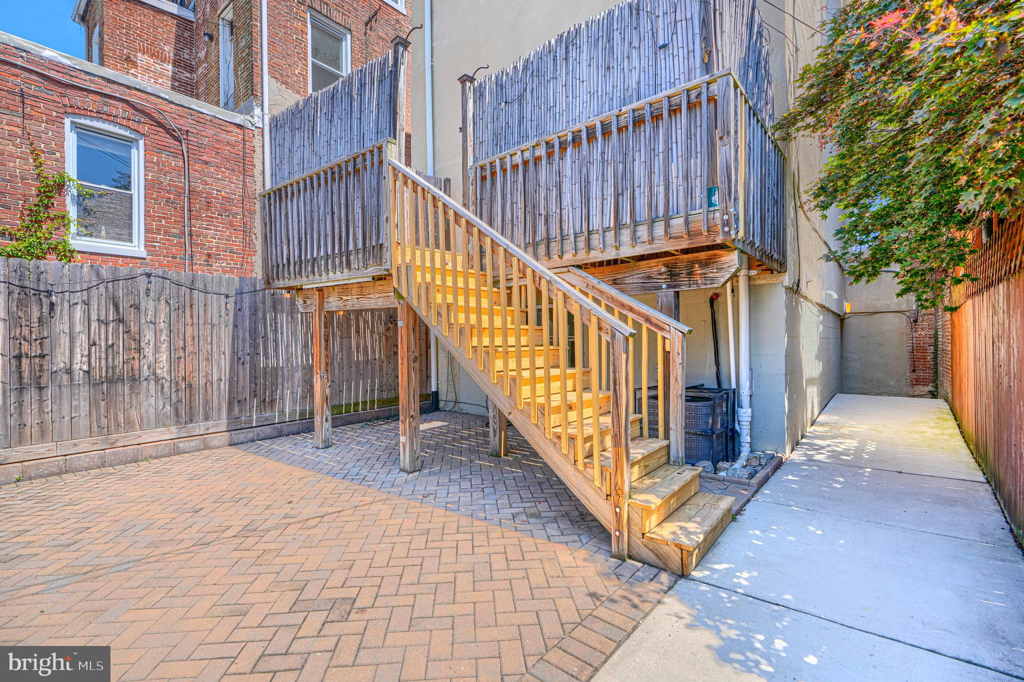 RESERVOIR HILL - Residential