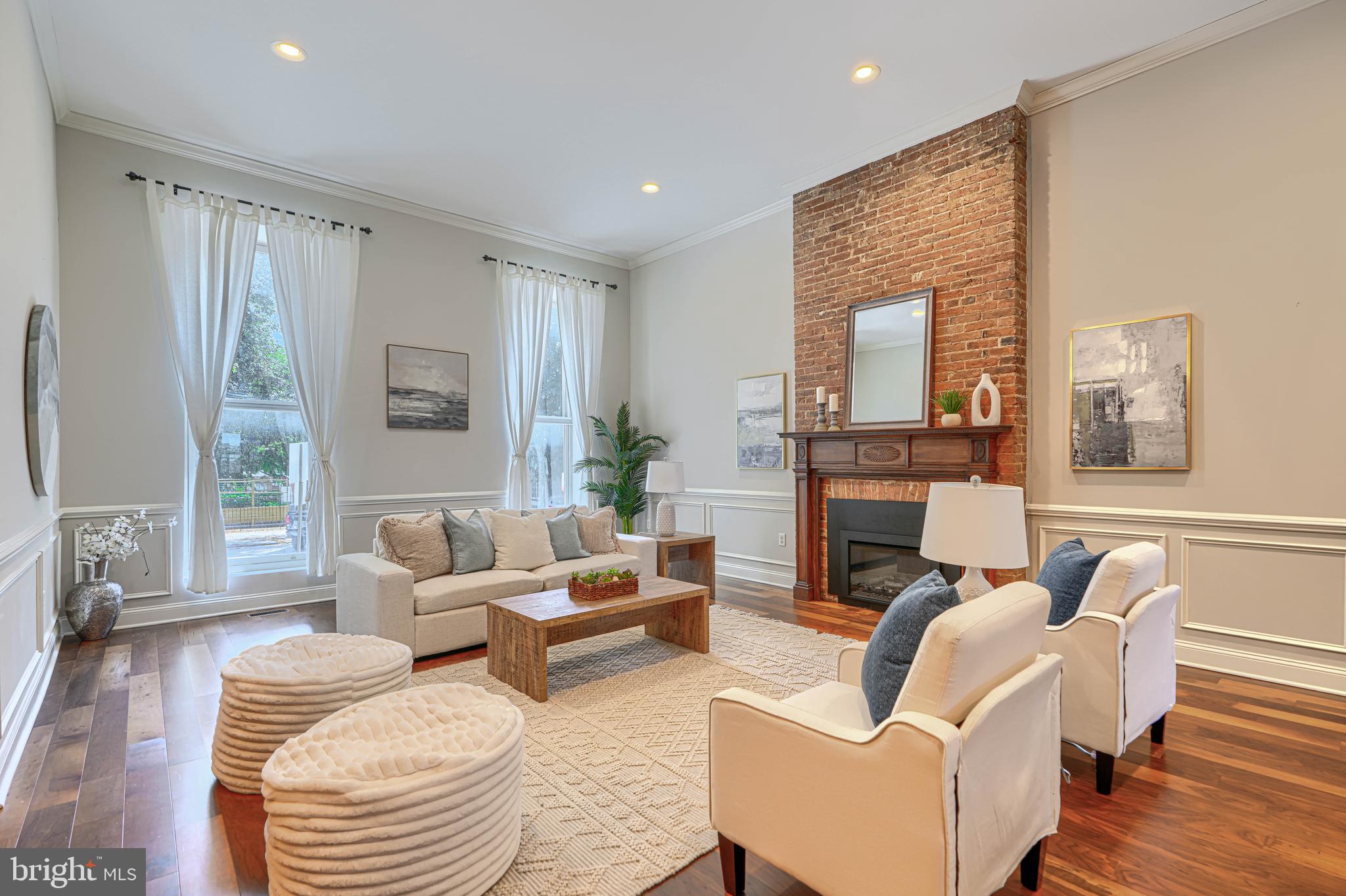 RESERVOIR HILL - Residential