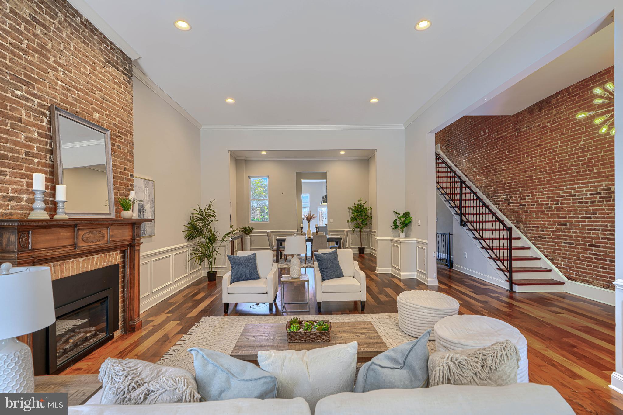 RESERVOIR HILL - Residential