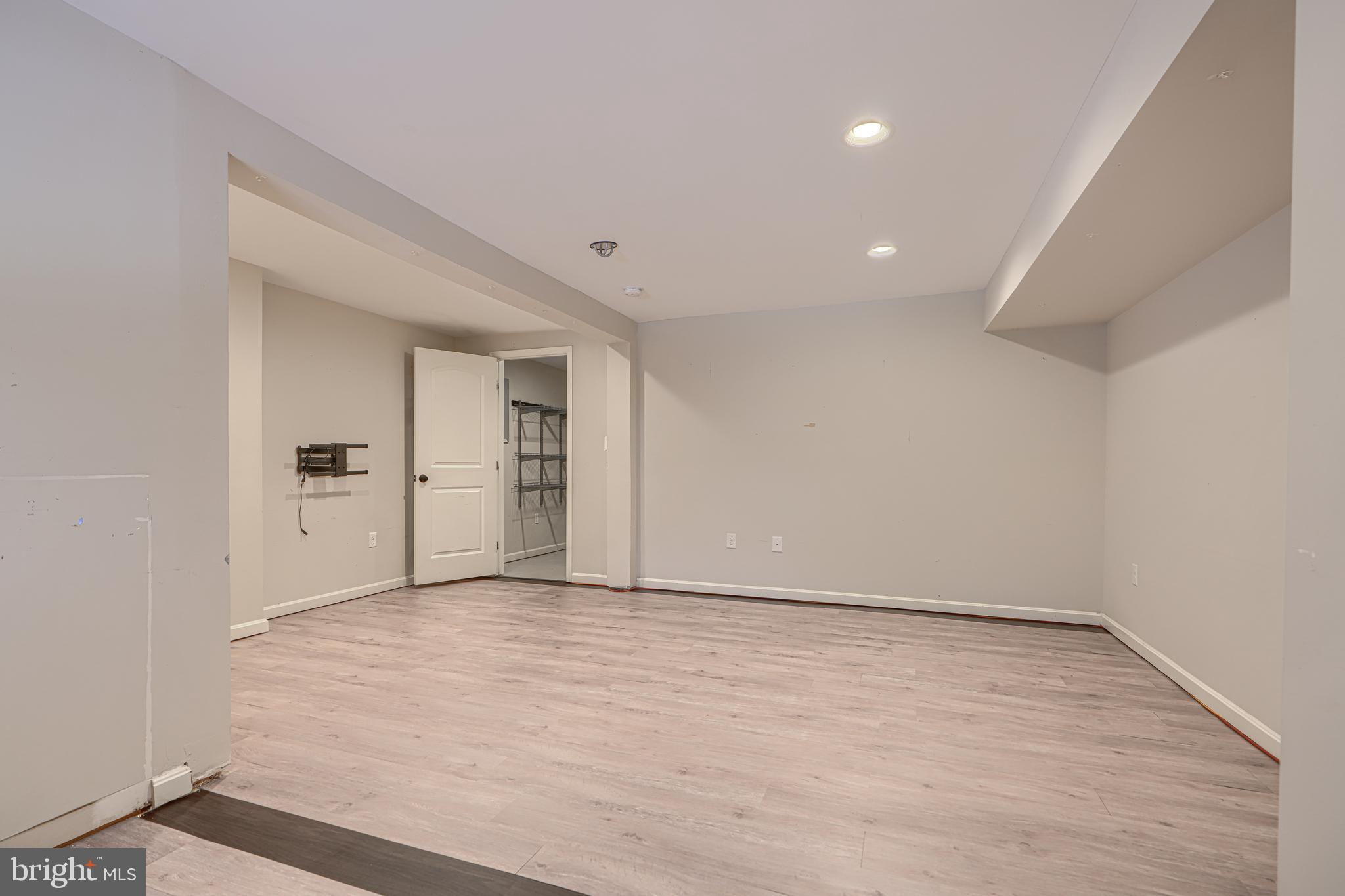 RESERVOIR HILL - Residential