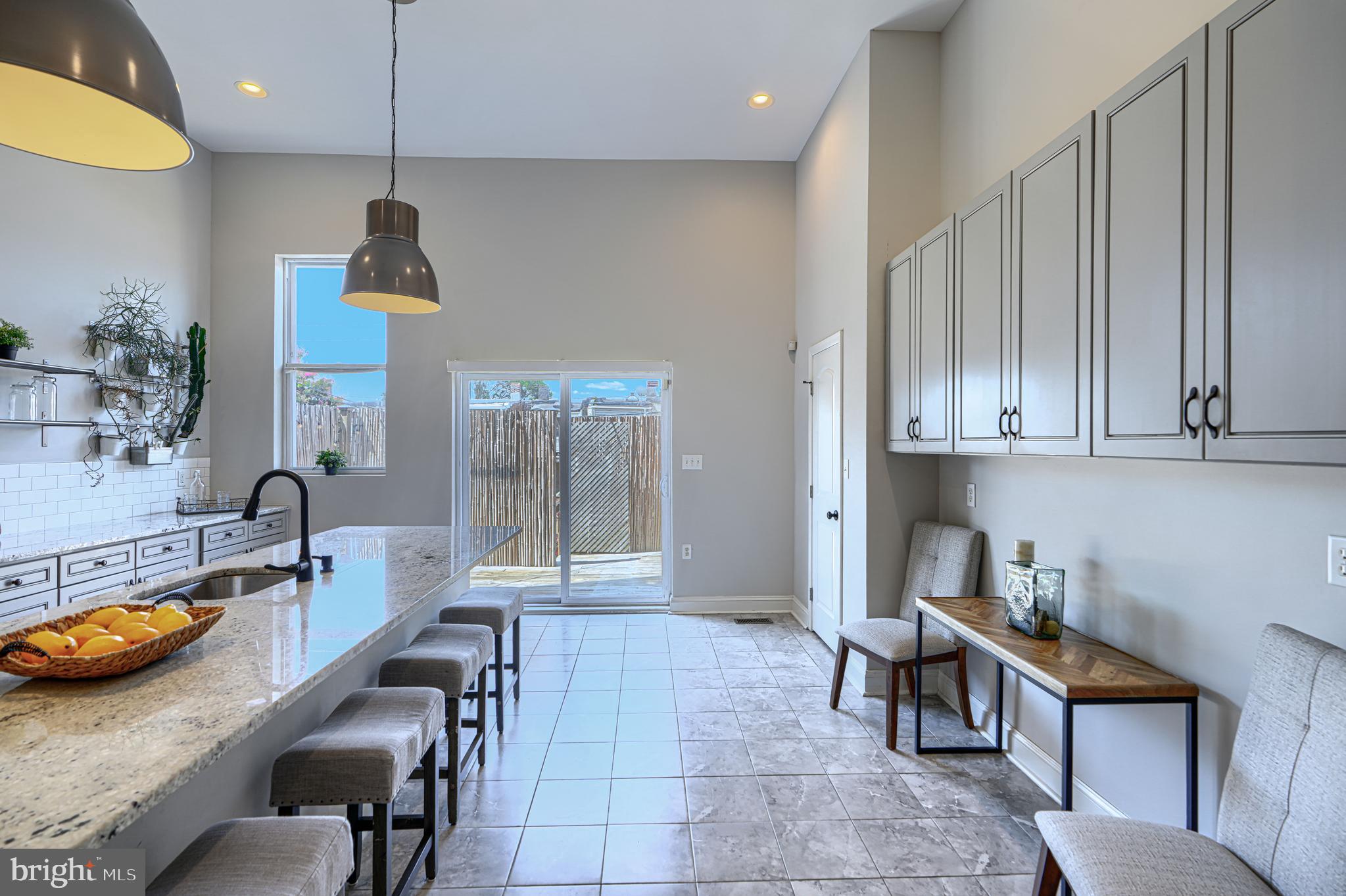 RESERVOIR HILL - Residential