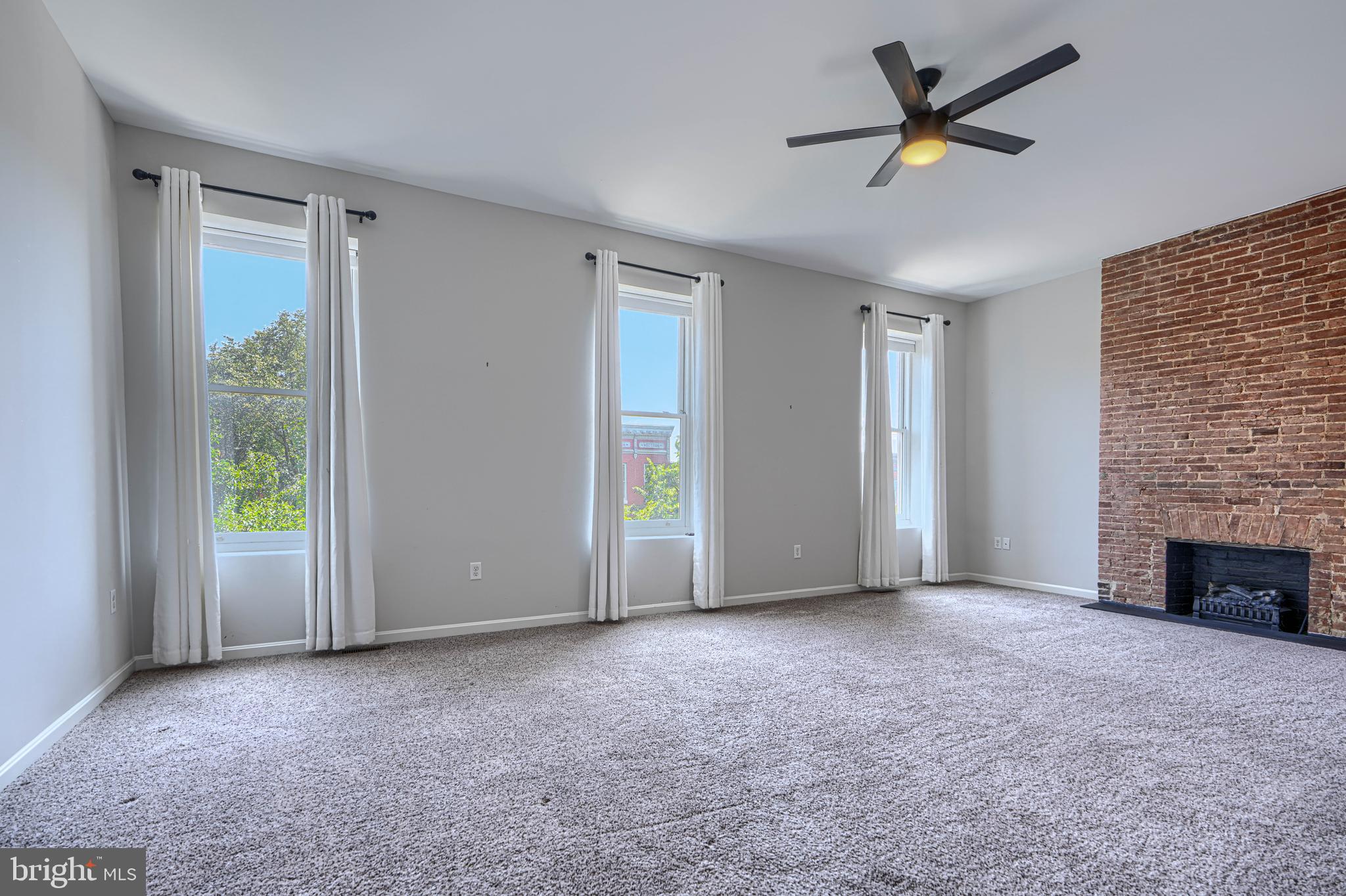 RESERVOIR HILL - Residential