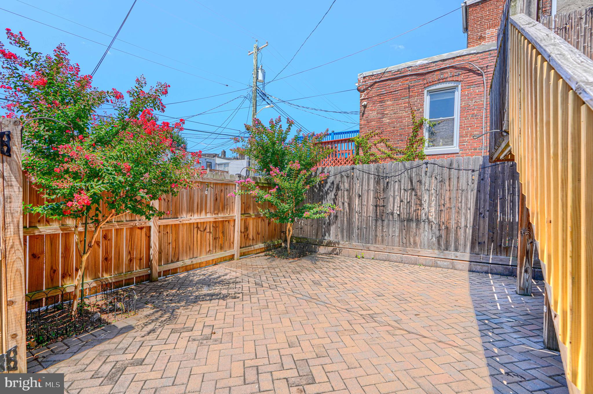 RESERVOIR HILL - Residential