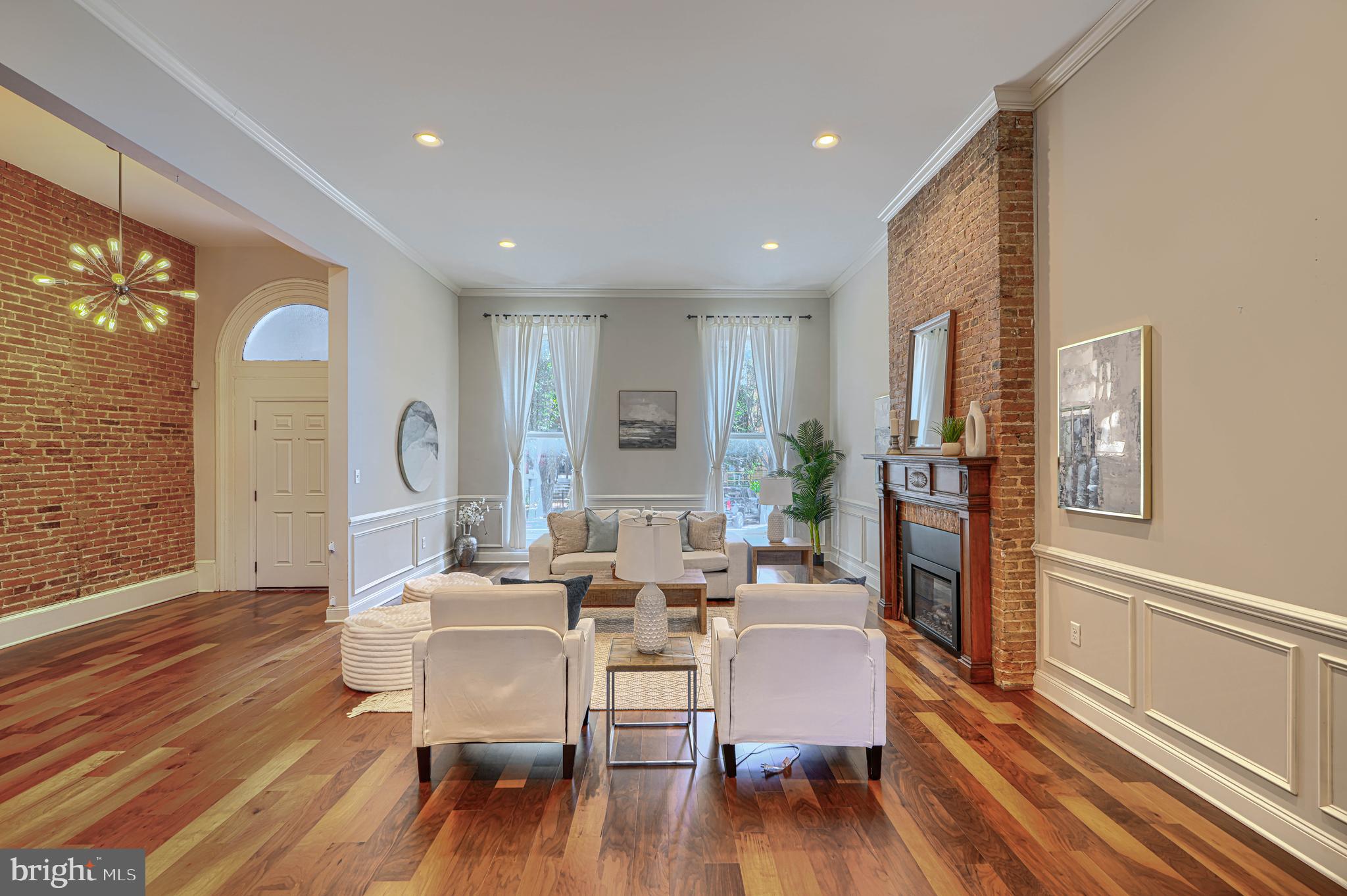 RESERVOIR HILL - Residential