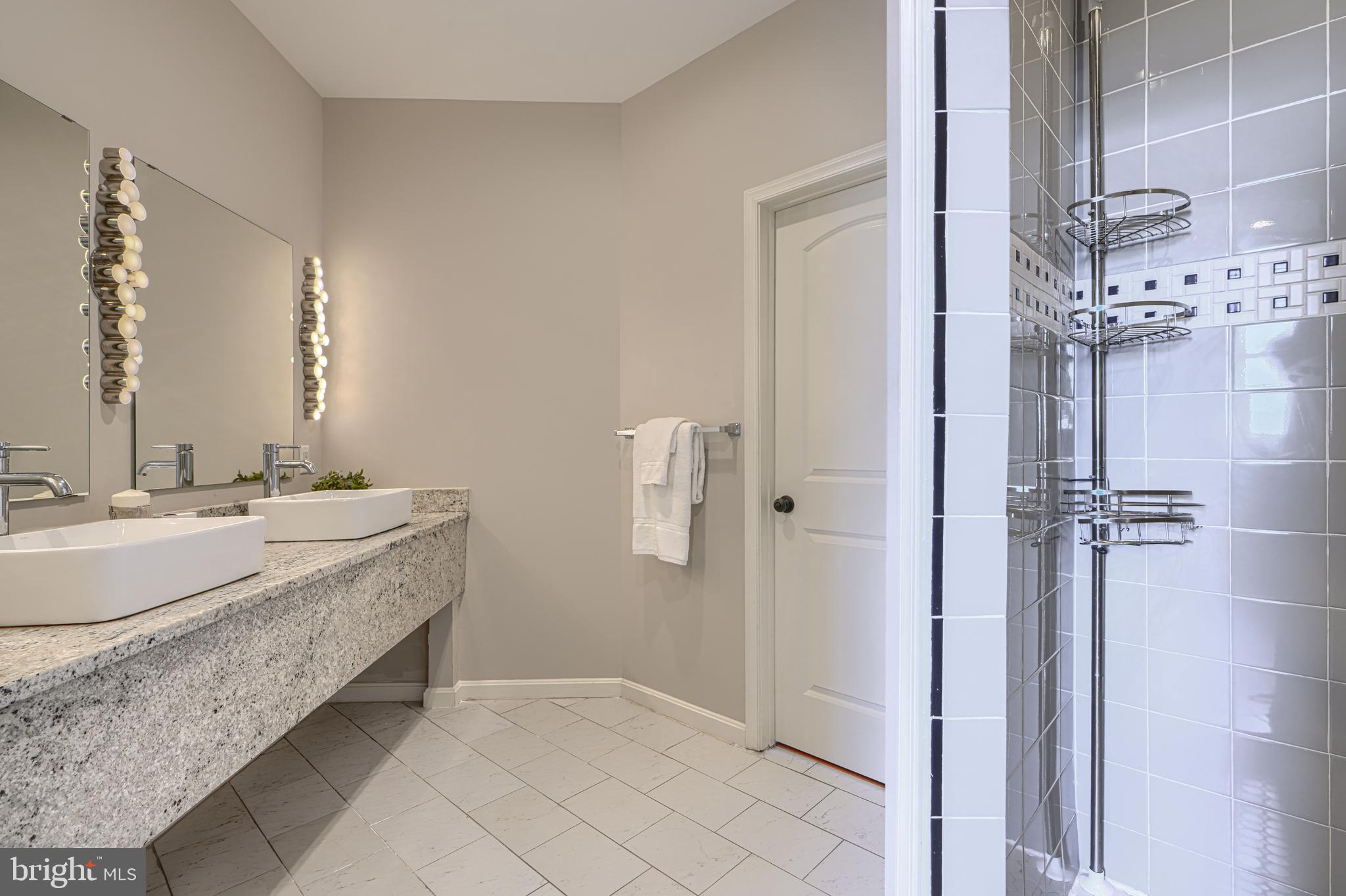 RESERVOIR HILL - Residential