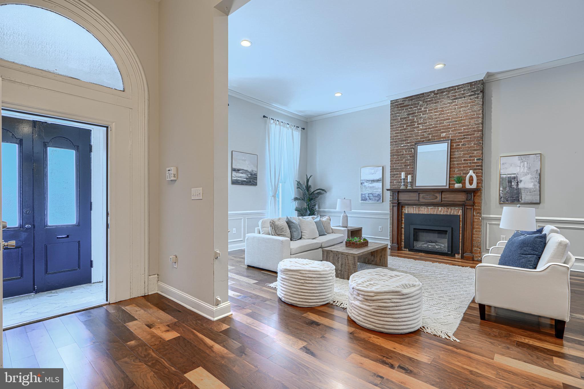 RESERVOIR HILL - Residential