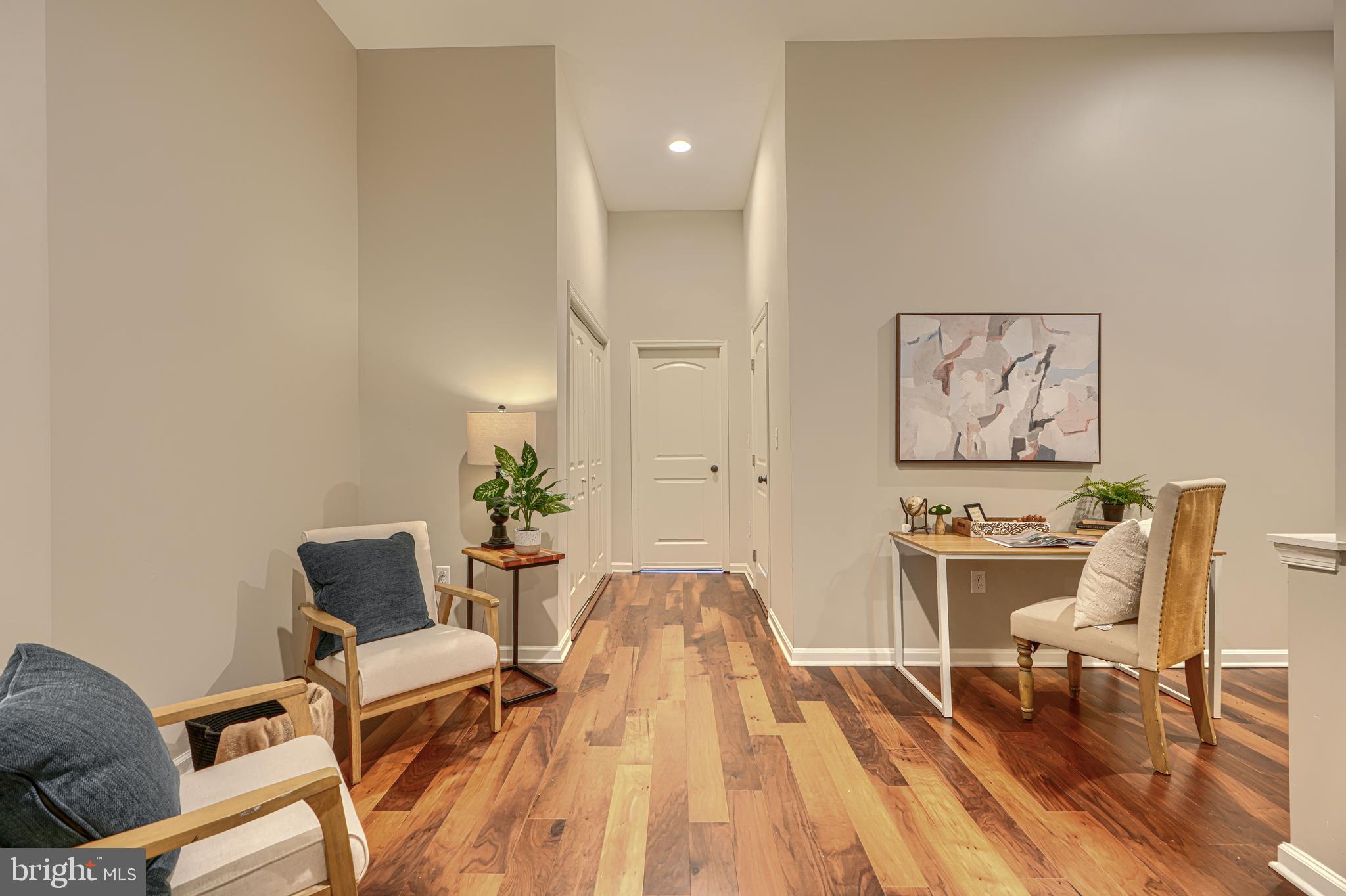 RESERVOIR HILL - Residential