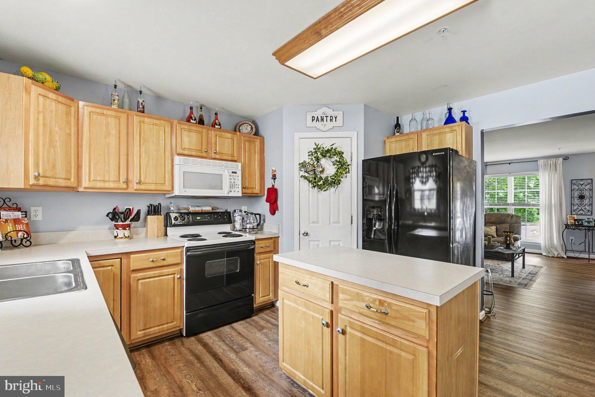 WINTERS RUN MANOR - Residential