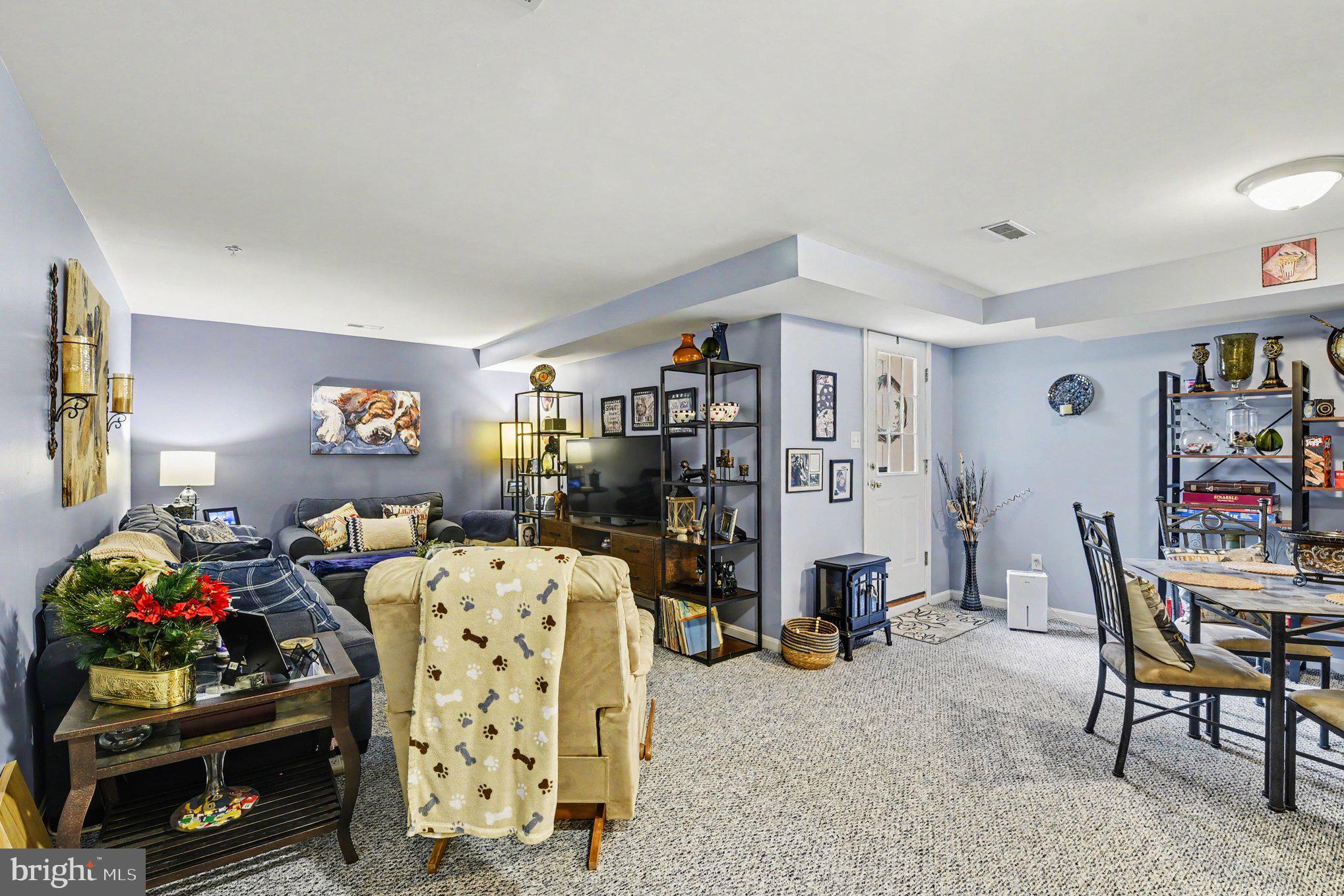 WINTERS RUN MANOR - Residential