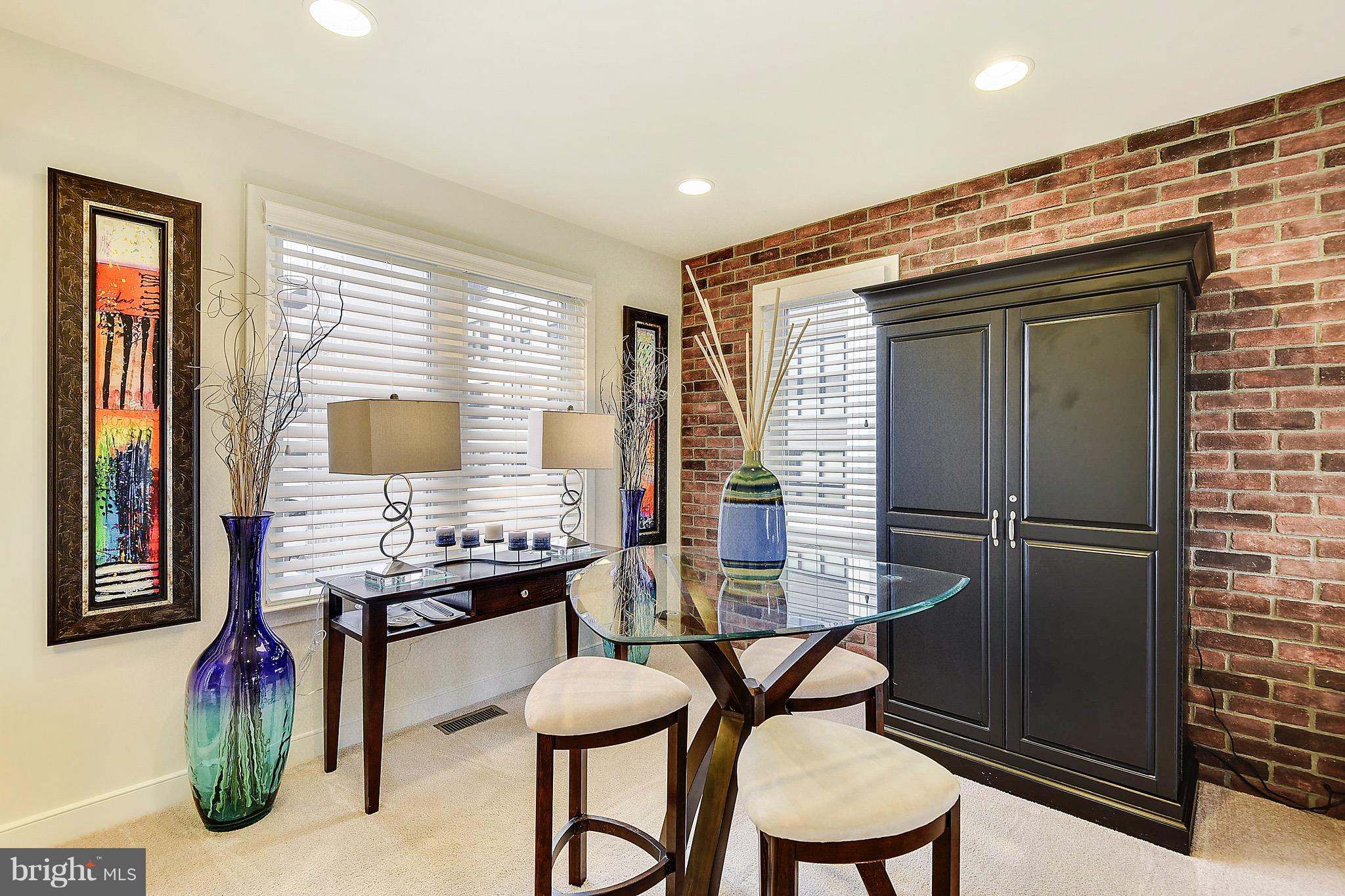 MOSAIC AT MERRIFIELD - Residential