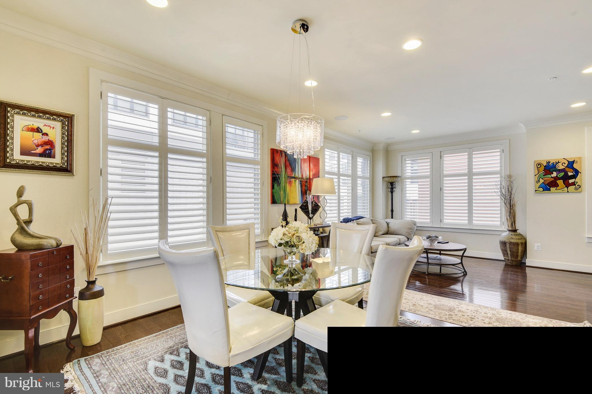 MOSAIC AT MERRIFIELD - Residential